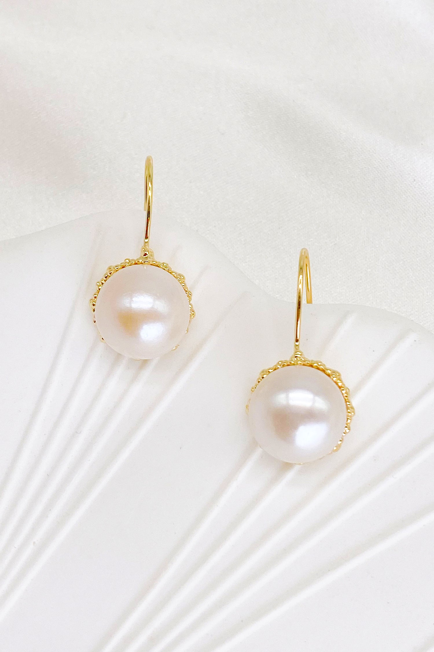 Aoife Gold Halo Freshwater Pearl Drop Earrings