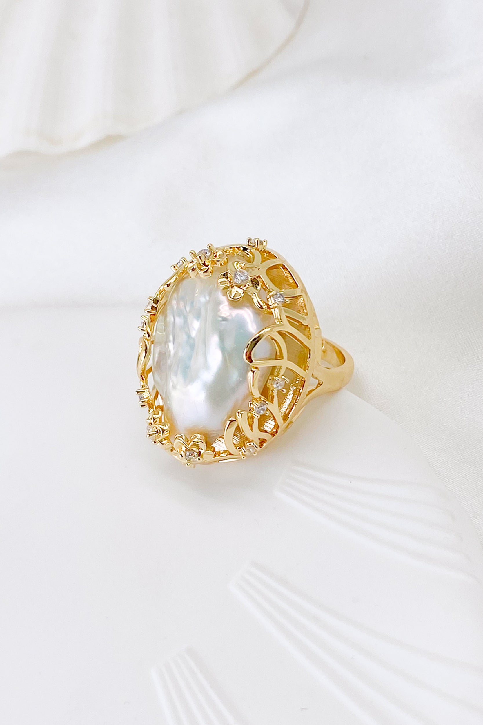 Coretta Gold Baroque Pearl Ring