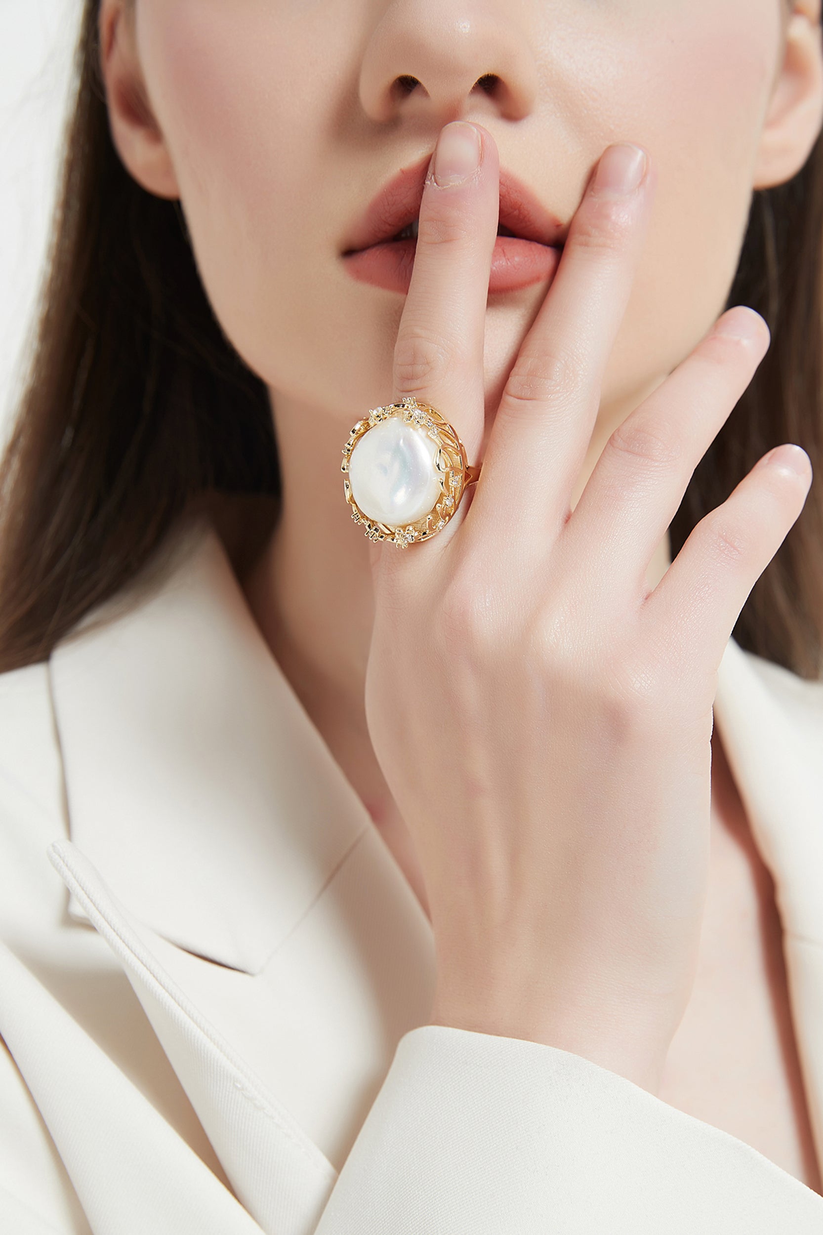 Coretta Gold Baroque Pearl Ring