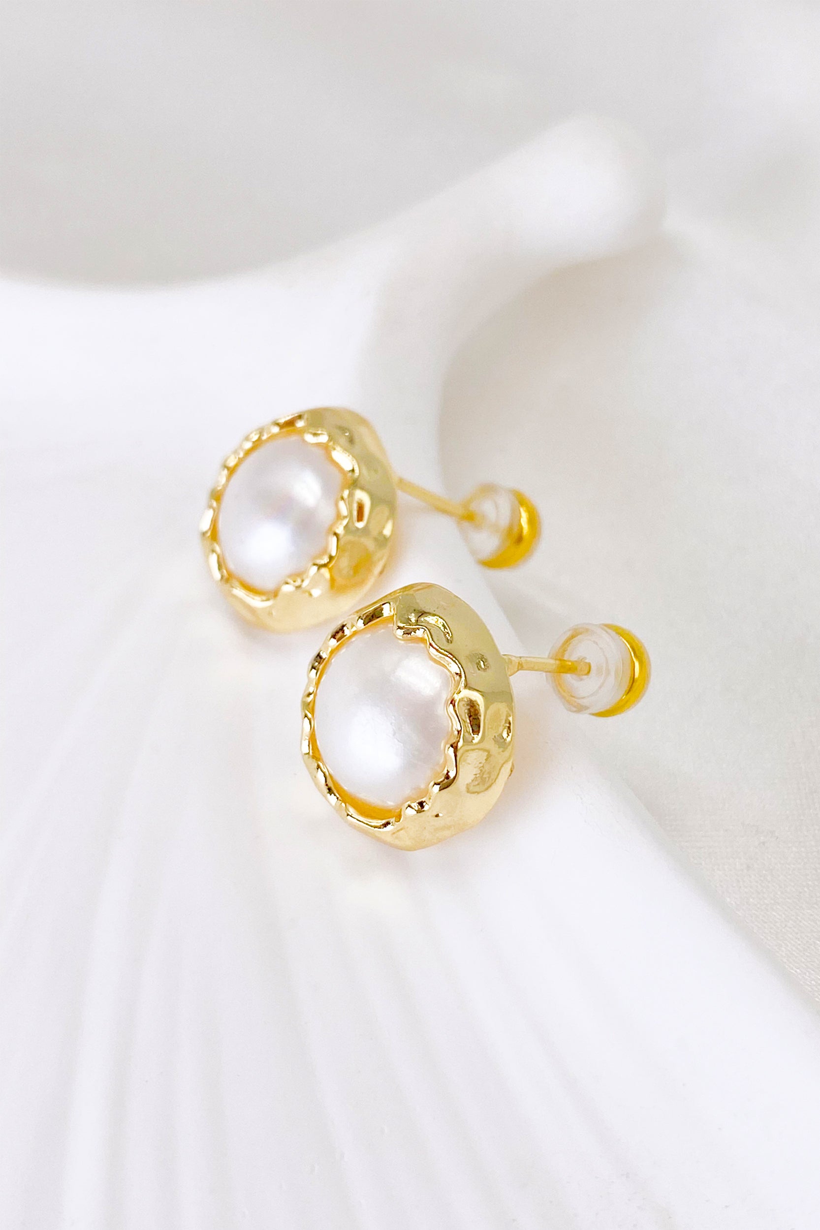 Erin Gold Halo Freshwater Pearl Stud Earrings