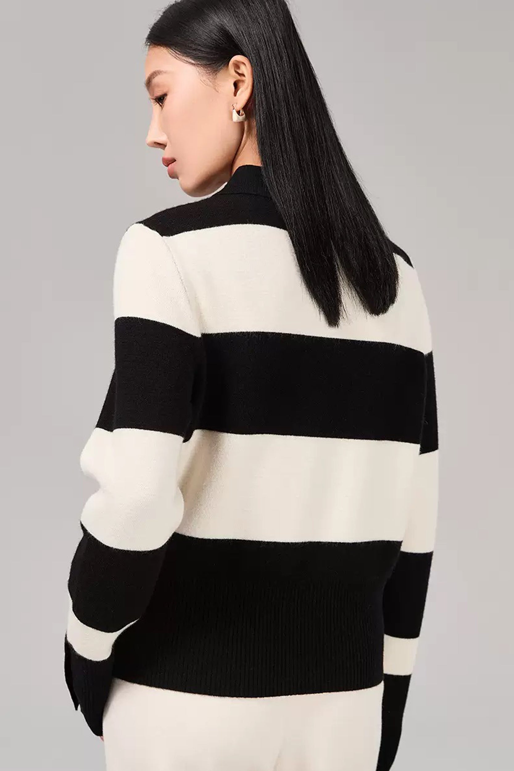 SKYEEvadneStripedMerinoWoolPoloKnitSweater_0000s_0005_Background