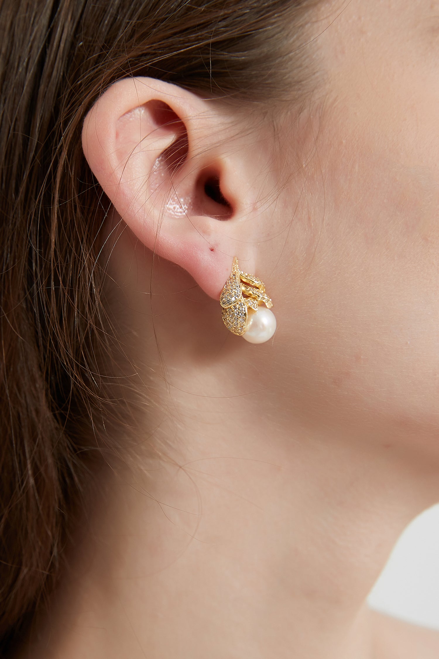 Lison 18K Gold-Filled Rhinestone Leaf Pearl Earrings