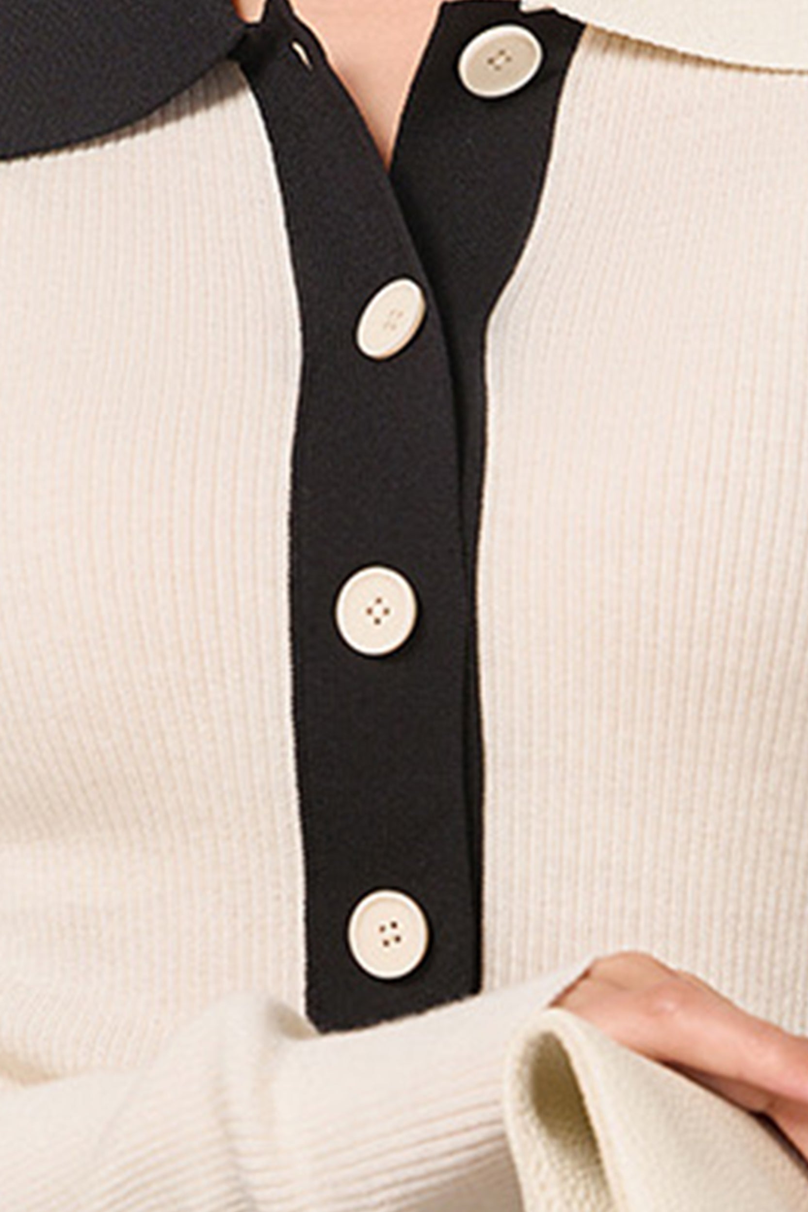 SKYEMarloweAsymmetricalContrastPoloCollarKnitSweater_0000s_0008_2023-10-09212718_6