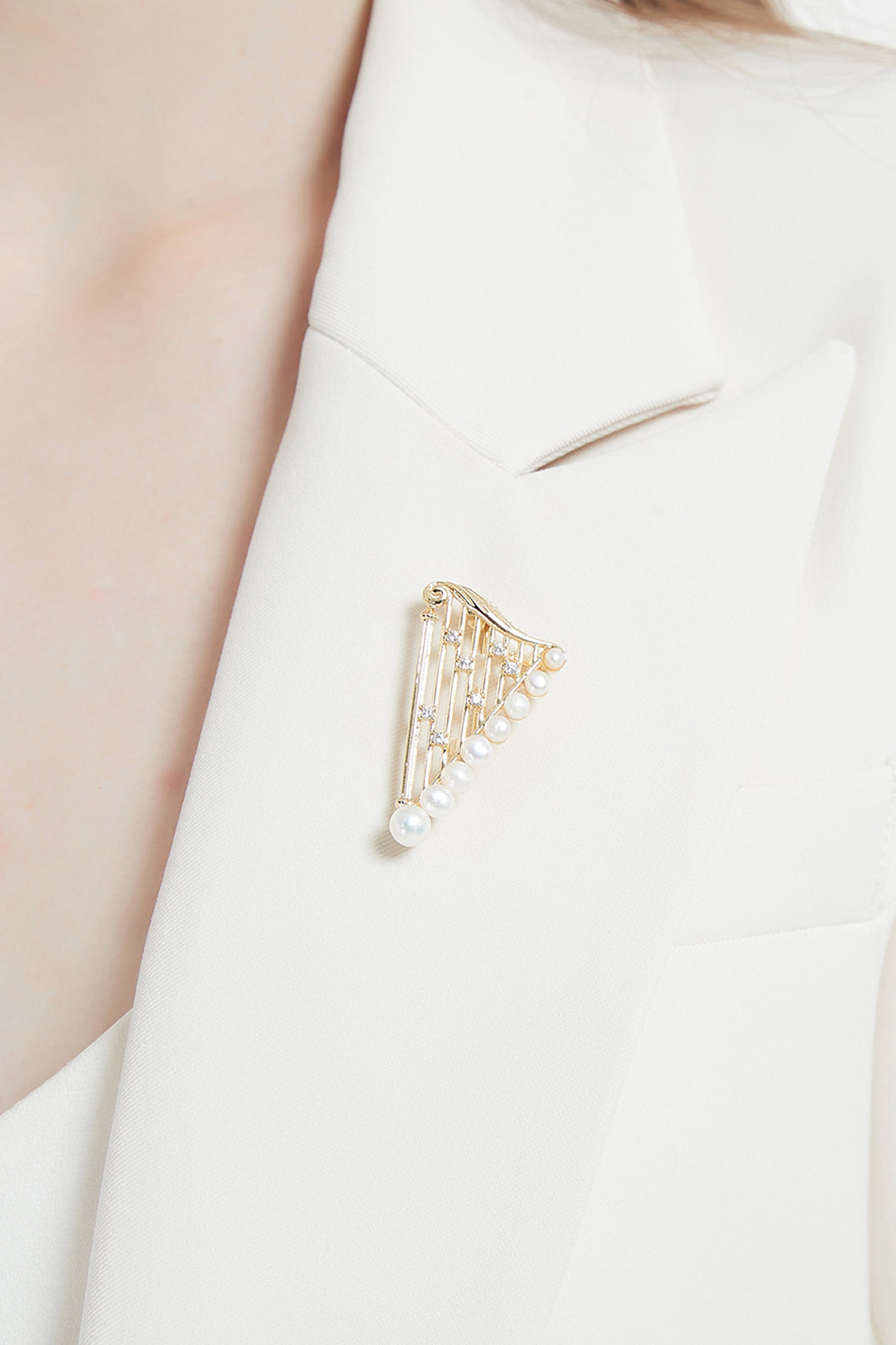 Mireille Gold Pearl Harp Brooch