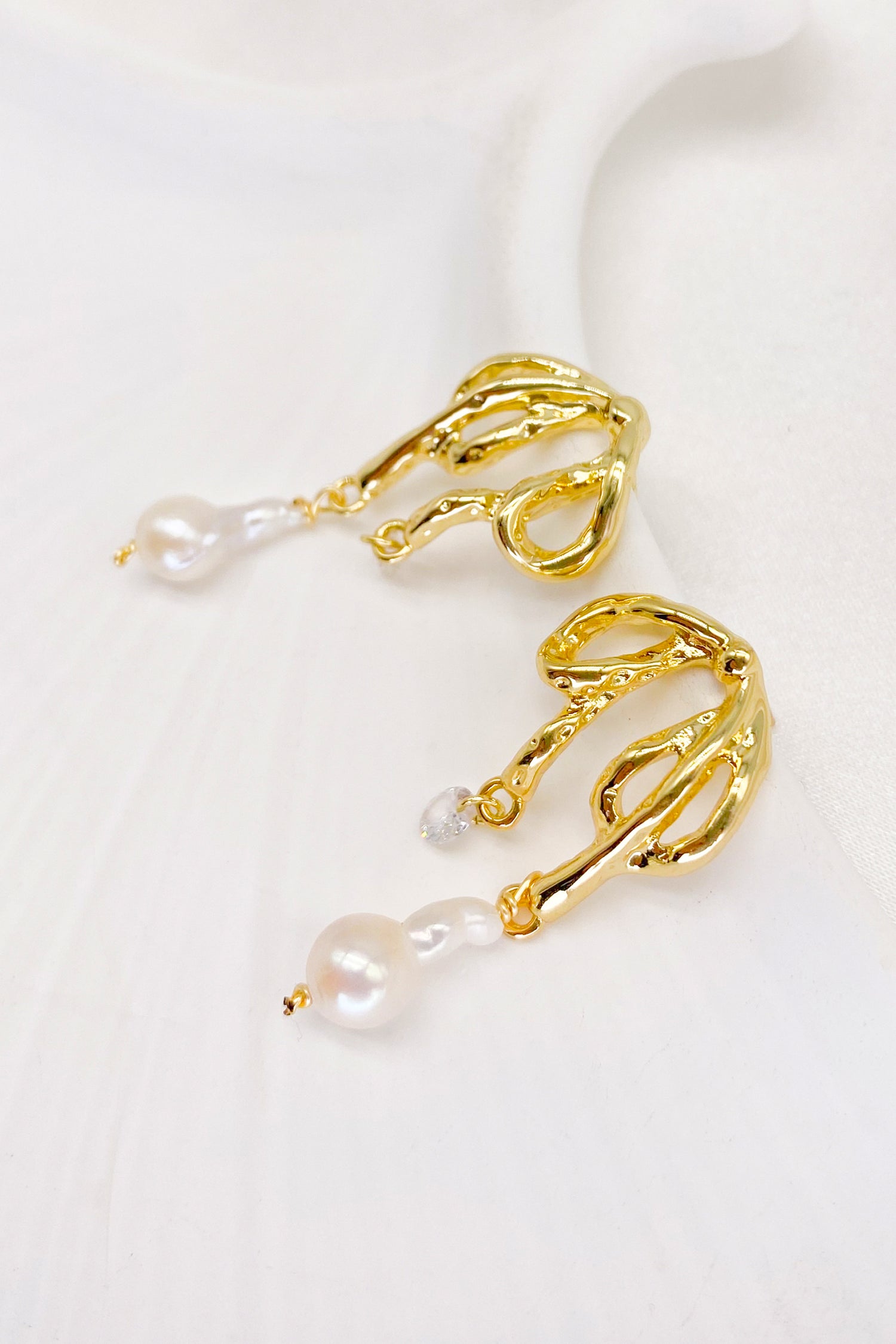 Naimh Freshwater Pearl Gold Bow Earrings