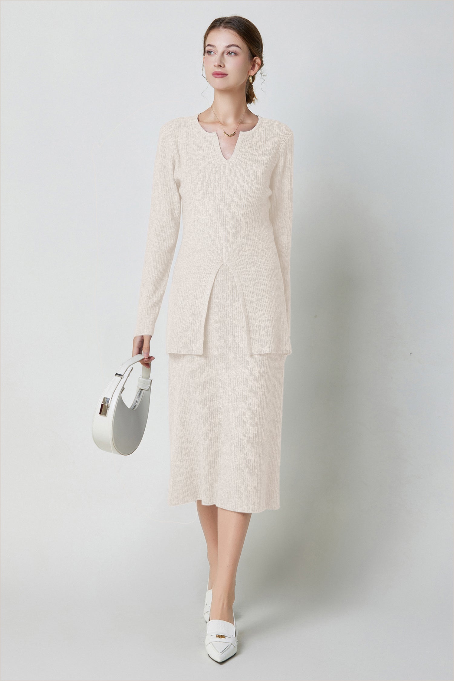 SKYENewImageTemplate_0016s_0006_LightBeige