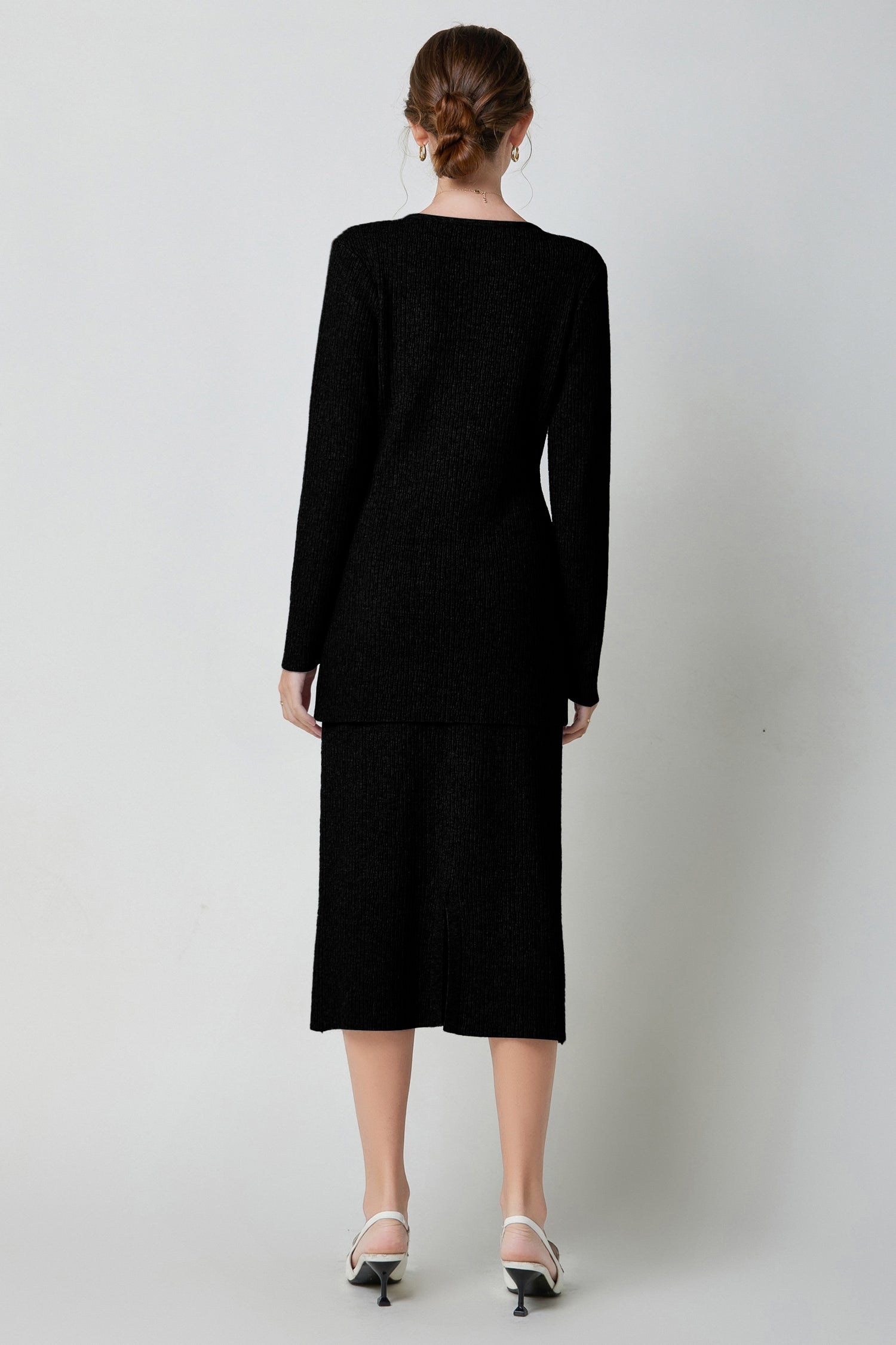 SKYENewImageTemplate_0016s_0014_Black