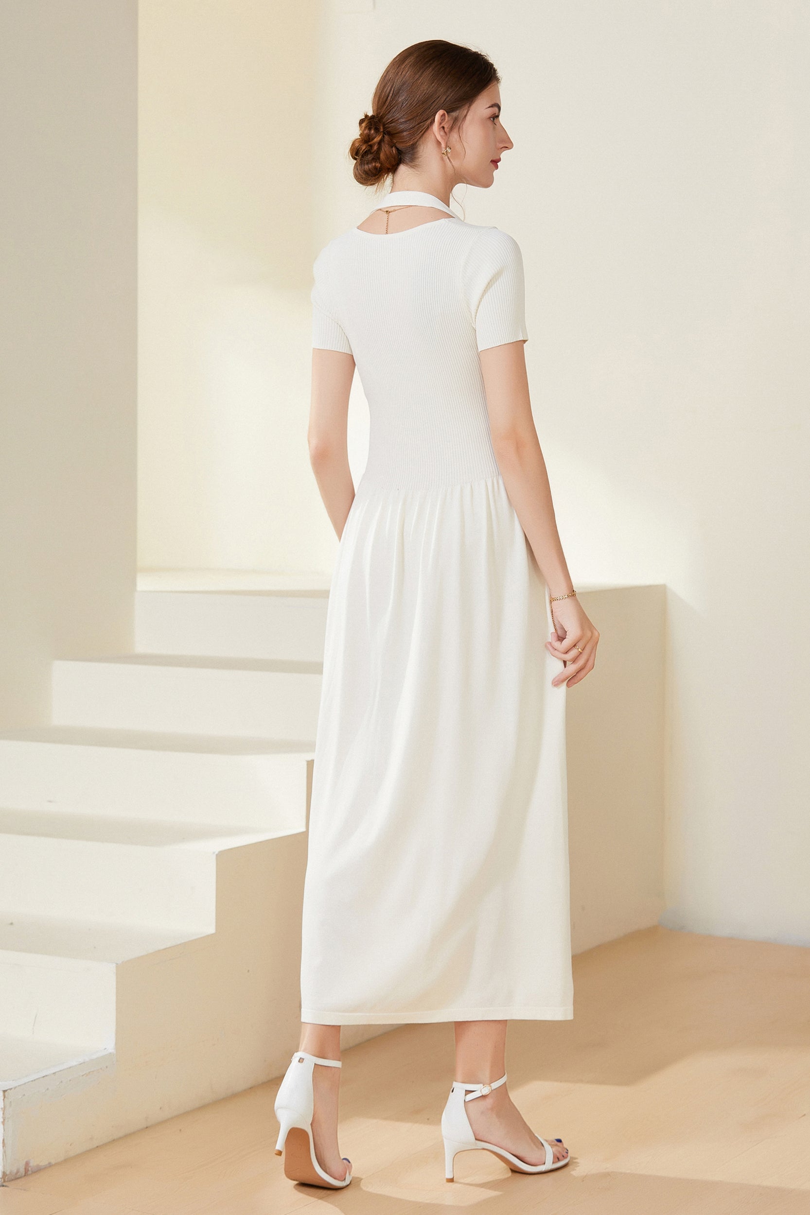 SKYEPhoebeStretchKnitCut-OutMidiDressWhite_0000s_0008_Background