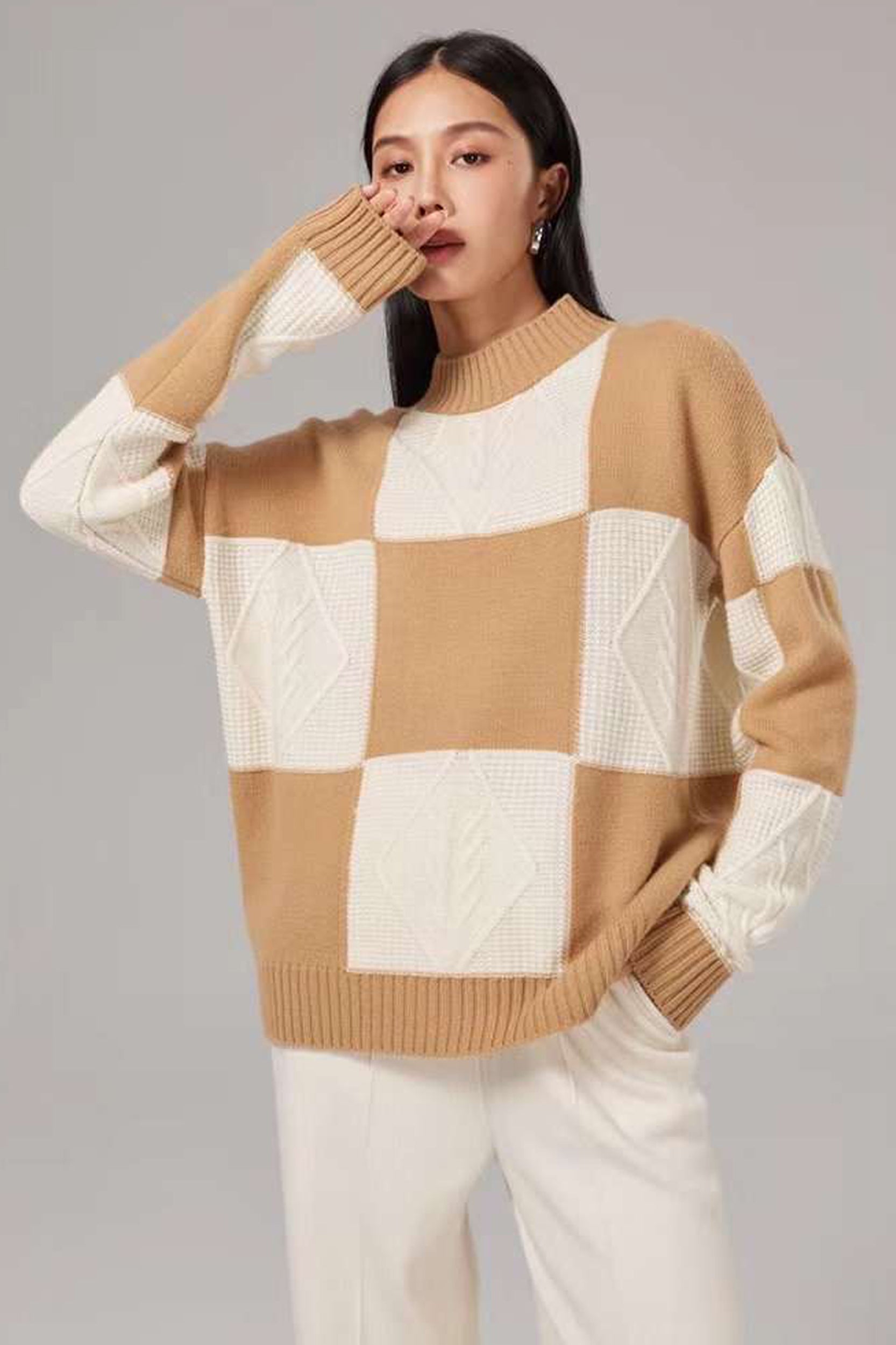 SKYESeraphinaCheckeredMerinoWoolSweater_0000s_0004_Background