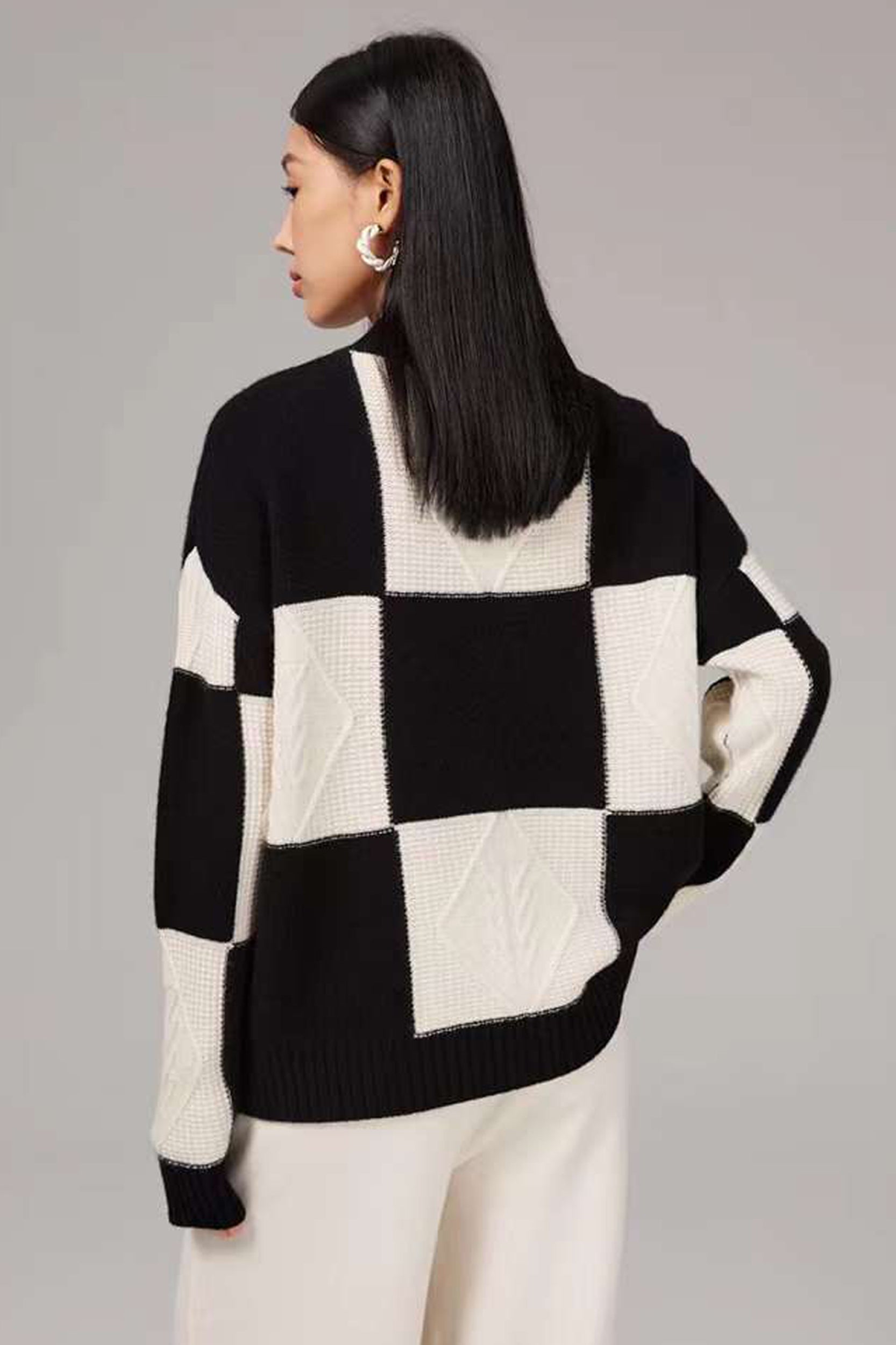 SKYESeraphinaCheckeredMerinoWoolSweater_0000s_0007_Background