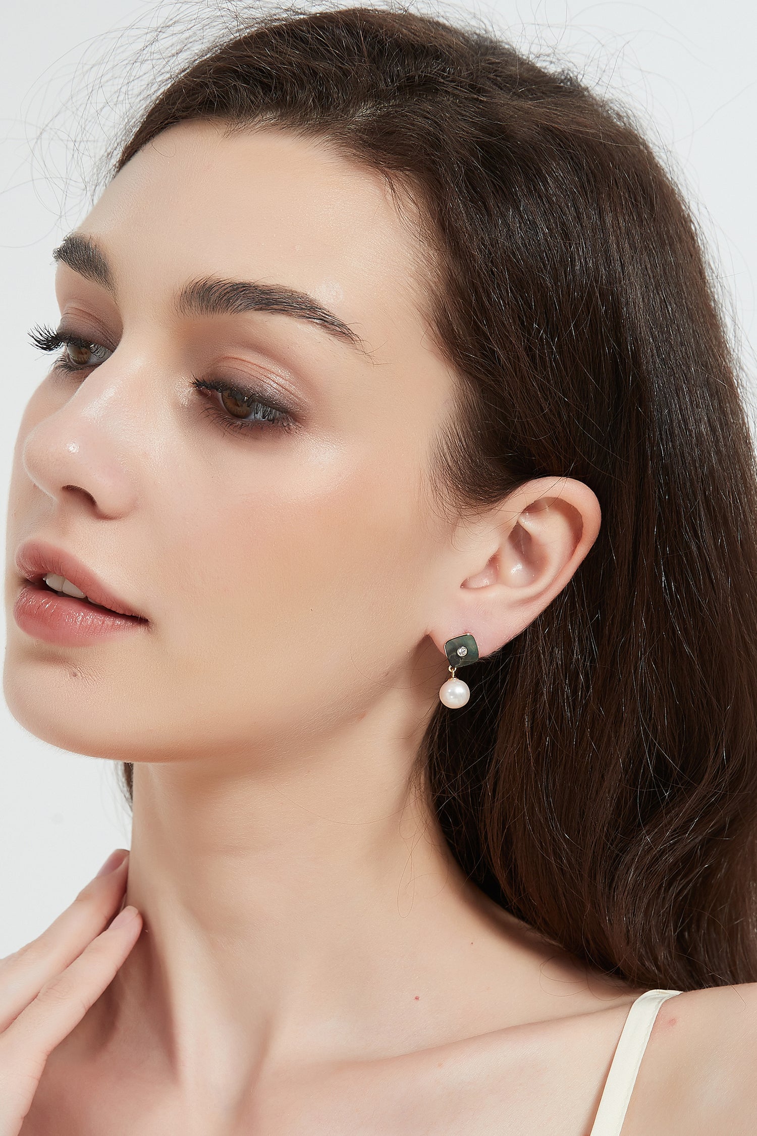Talia Mother-of-Pearl 18K Gold Earrings