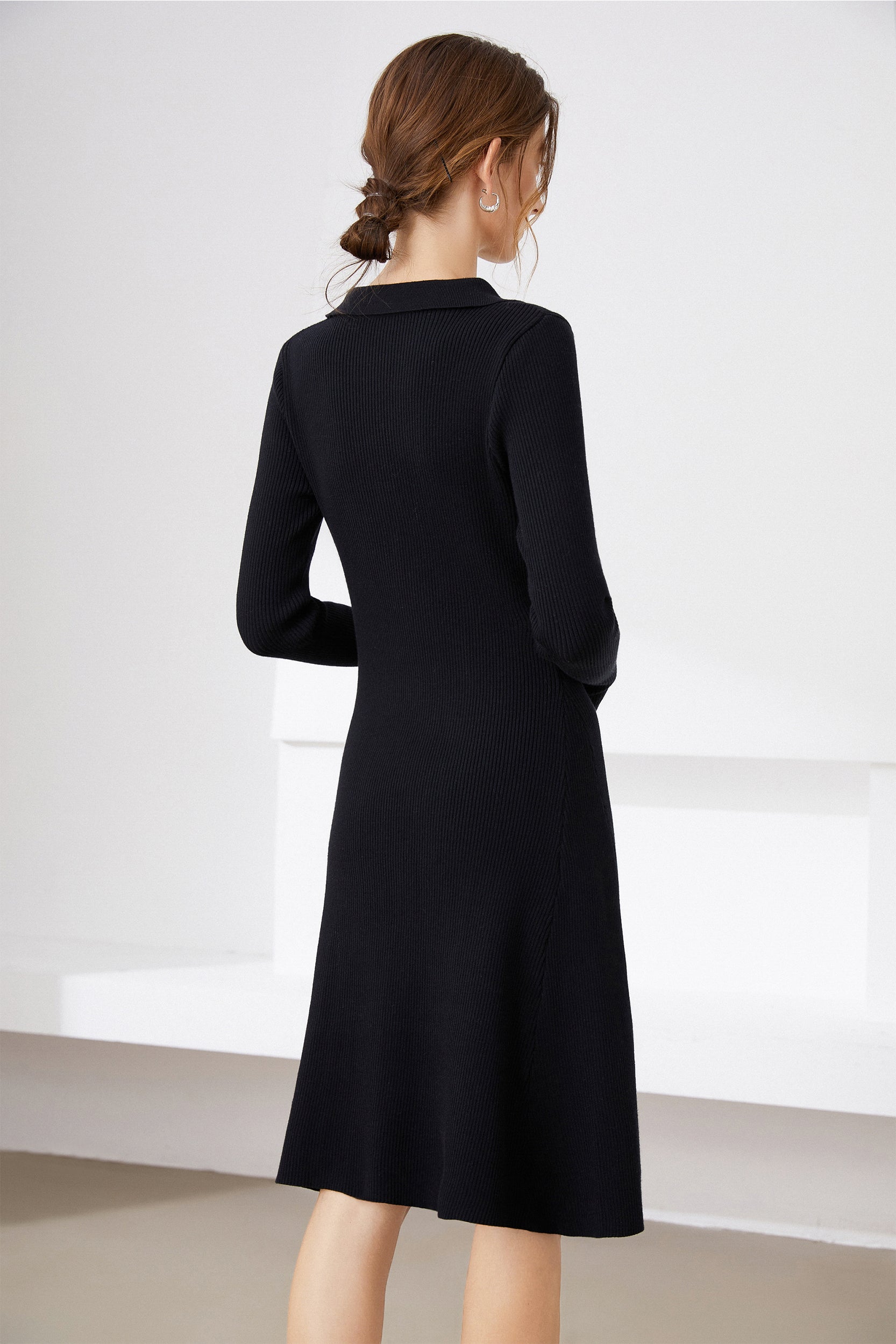 SKYEVanessaV-neckButtonFrontStretchKnitSweaterDress_0000s_0000__416488