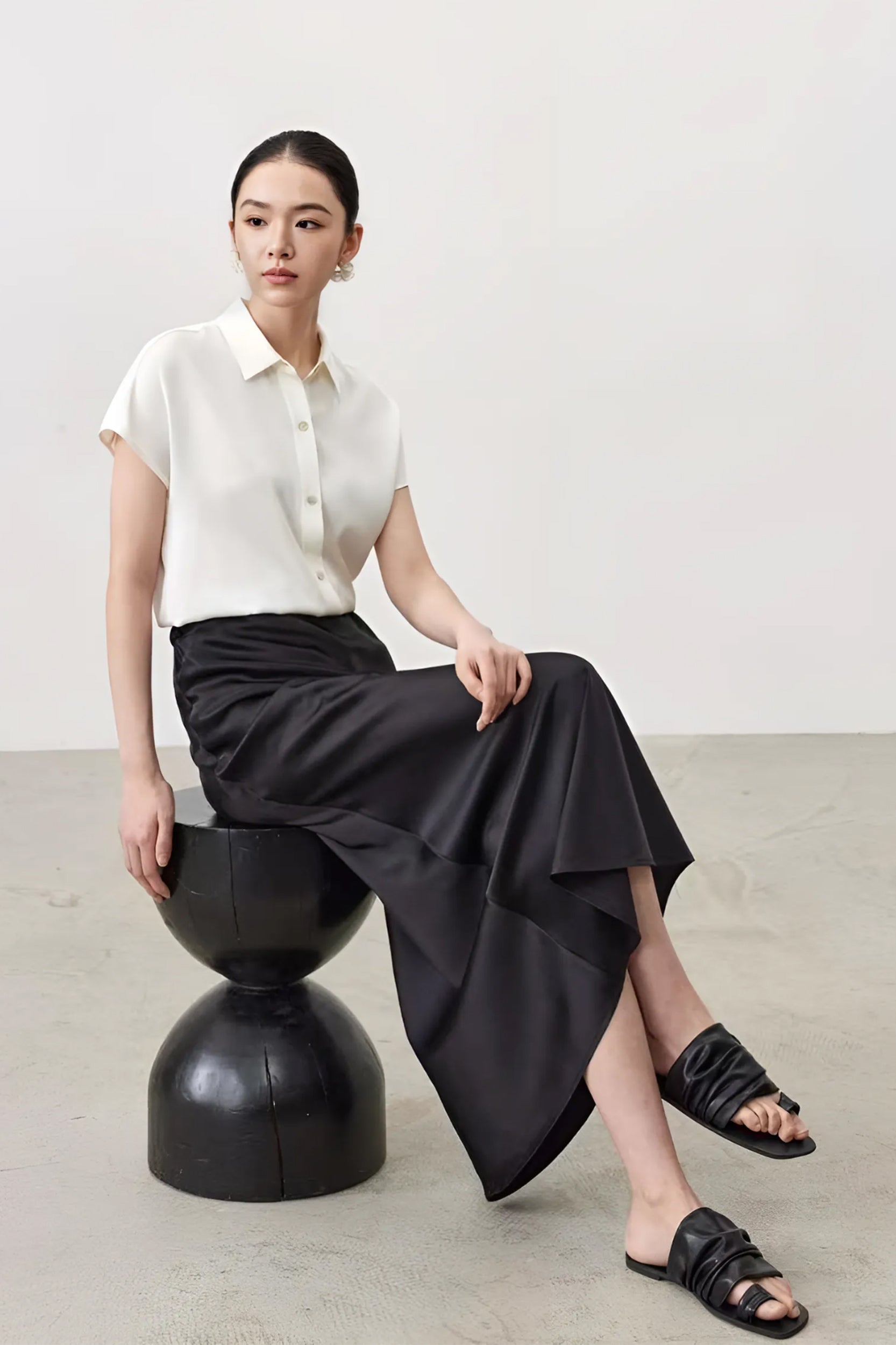 SKYEYaraSilkStretchWaistMidiSkirt_10