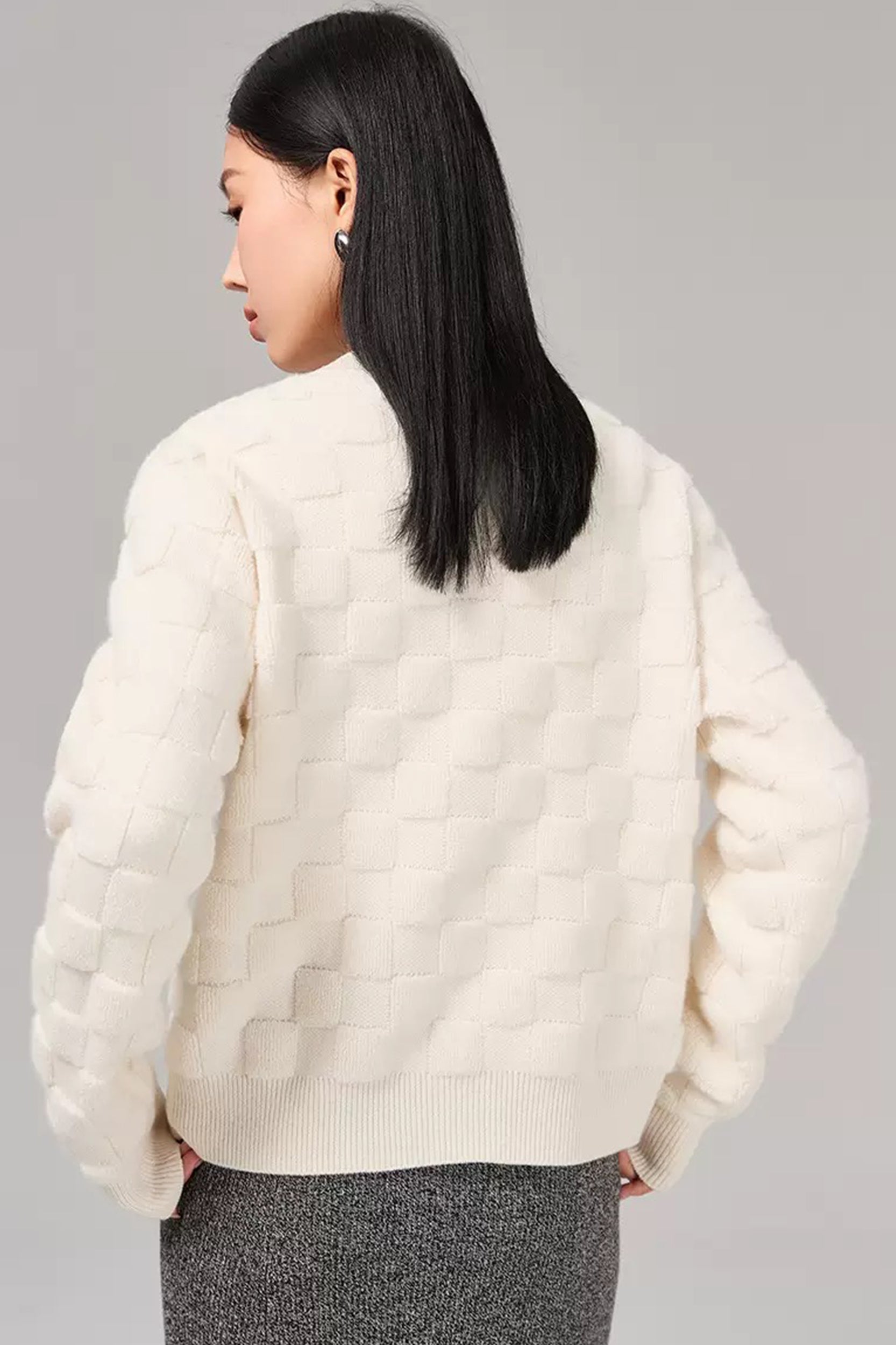 SKYEYasmineV-neckCheckeredTextureCardigan_0000s_0002_2023-10-09213239_5