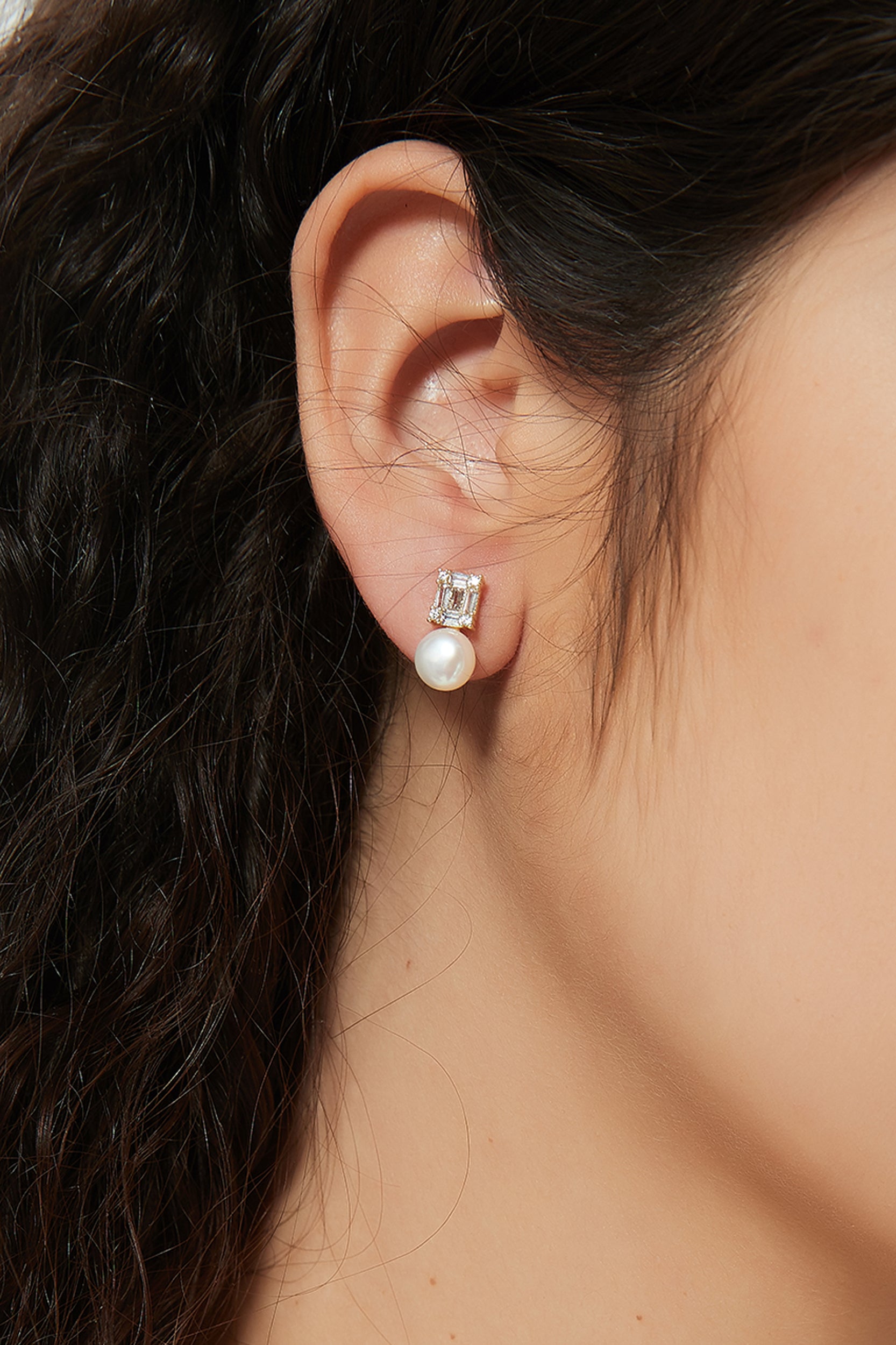 Yvette Cubic Zirconia Baguette Pearl Earrings