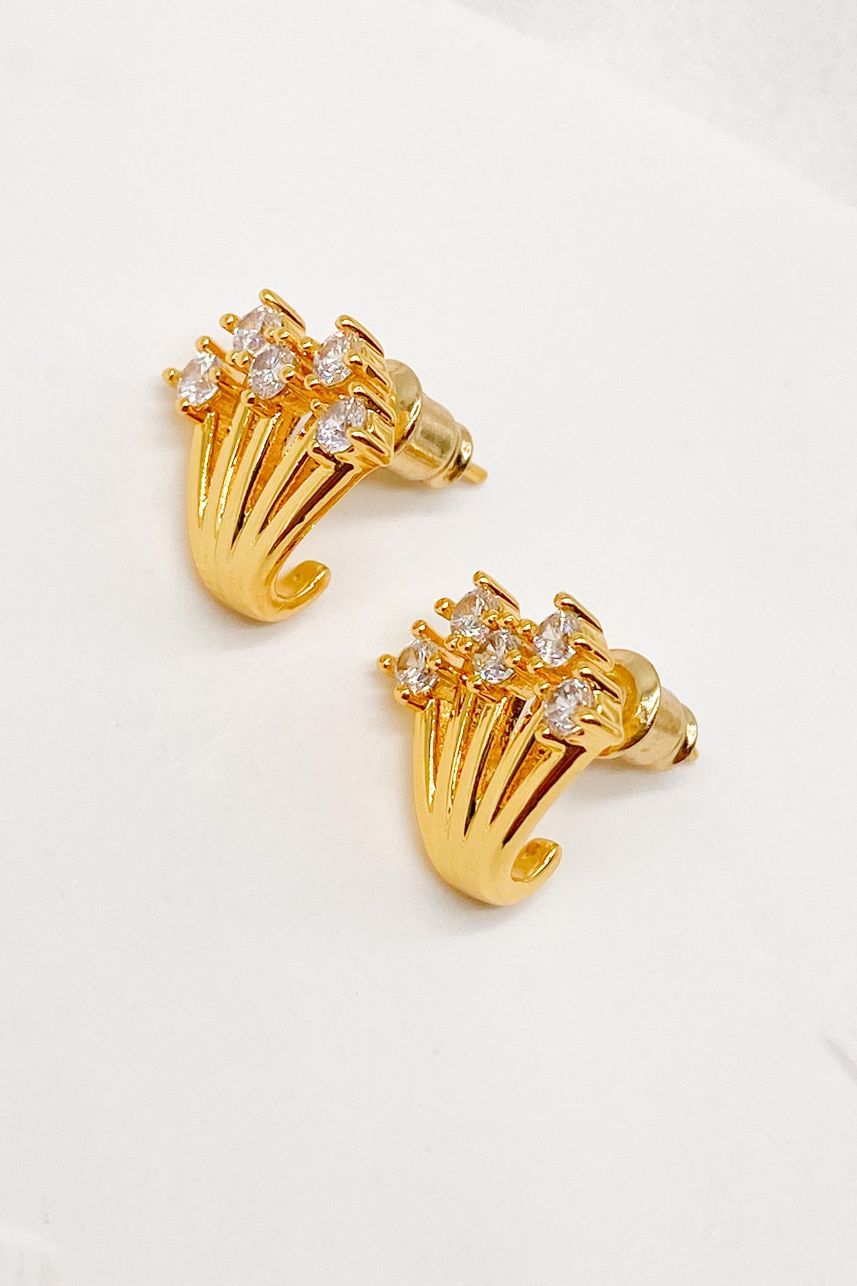 Alisa Gold Mini Cuff Earrings 0000s 0001 Background copy 143