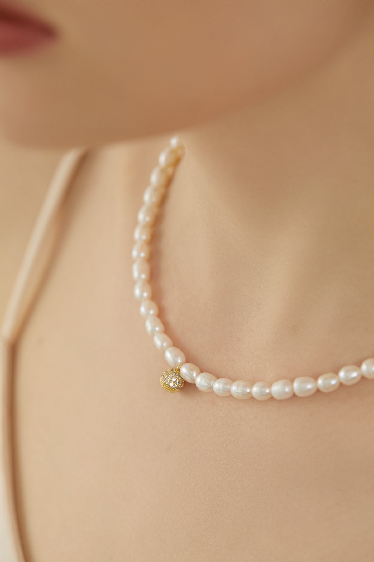 Rochelle Disco Ball Pendant Pearl Necklace5