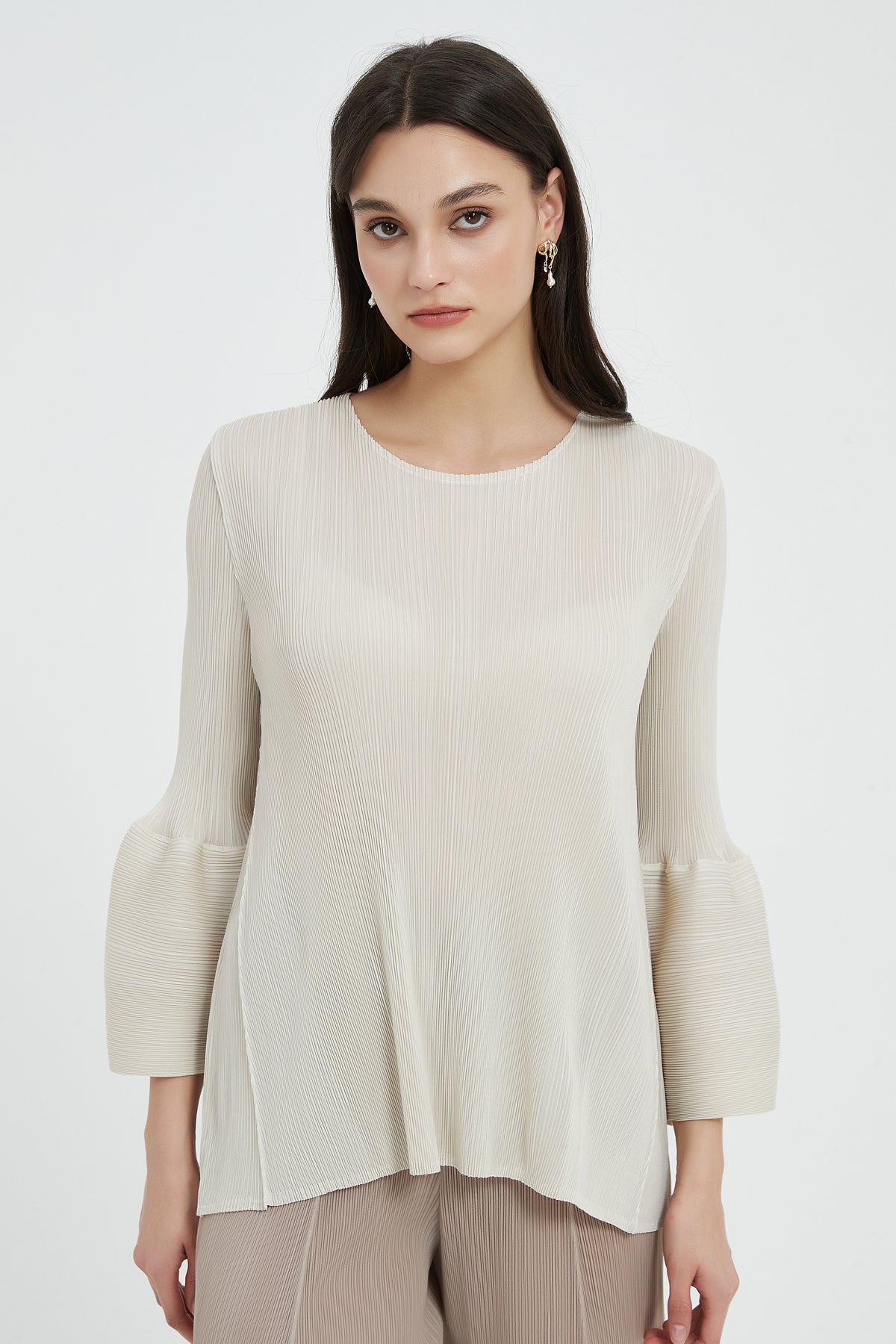 SKYE 3fourth sleeve top white