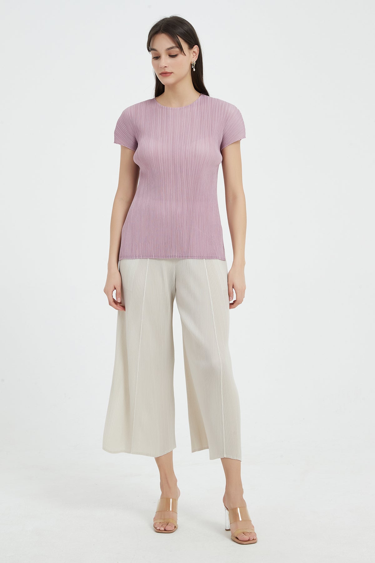 SKYE Allegra Short Sleeve Pleated Top purple