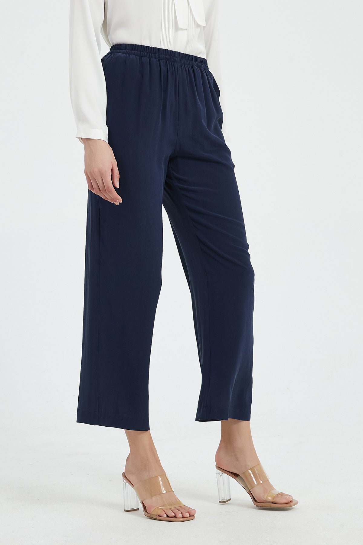 SKYE Faye Washable Silk Pants Navy8