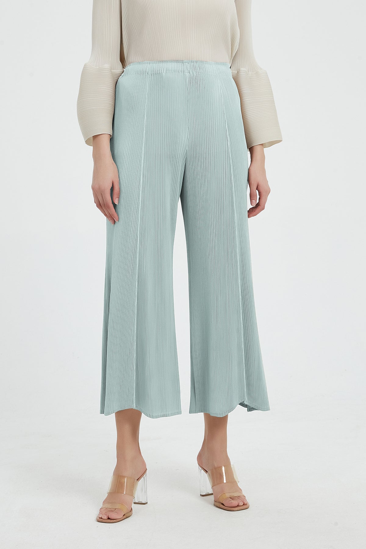SKYE Faye Washable Silk Pants Light green3
