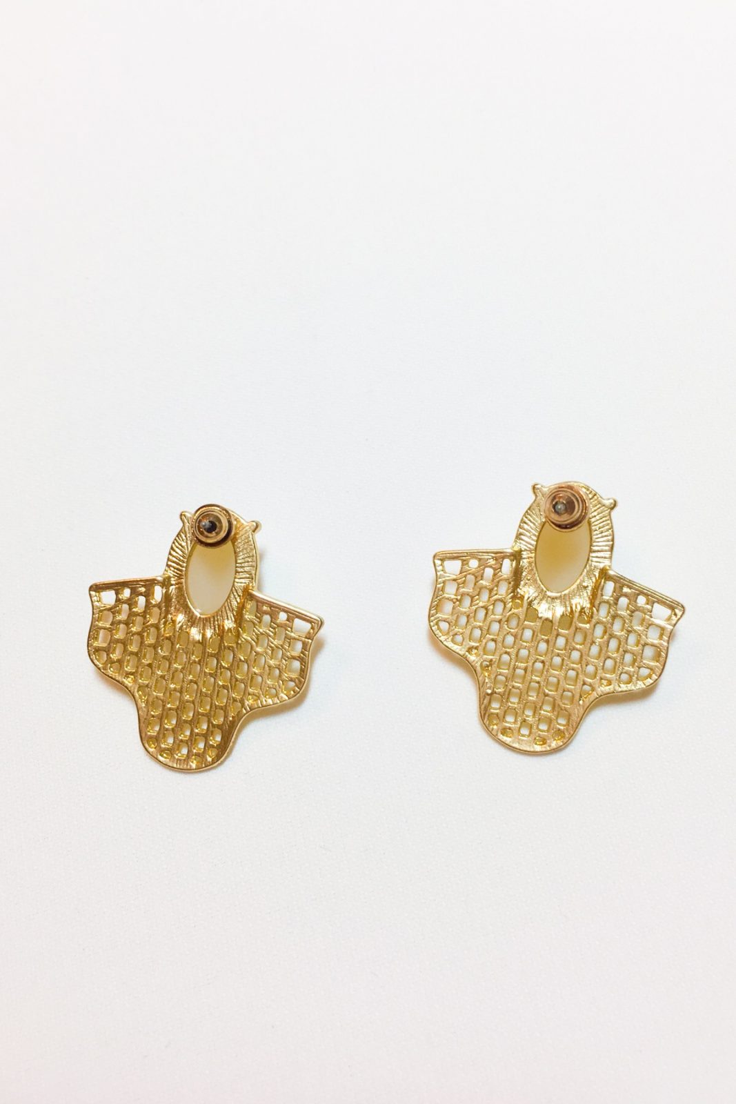 SKYE SF modern minimalist women fashion accessories Daria 18K Freshwater Pearl earrings