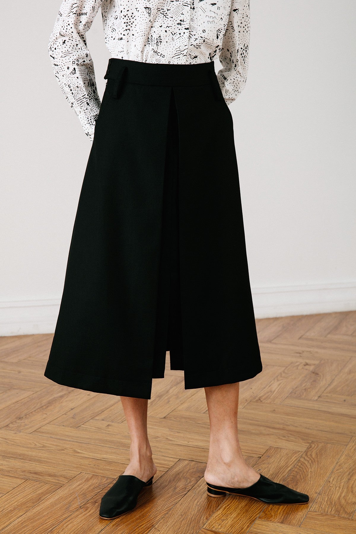 SKYE San Francisco SF California shop ethical sustainable modern chic minimalist luxury clothing women fashion Lulu Midi Skirt black 3