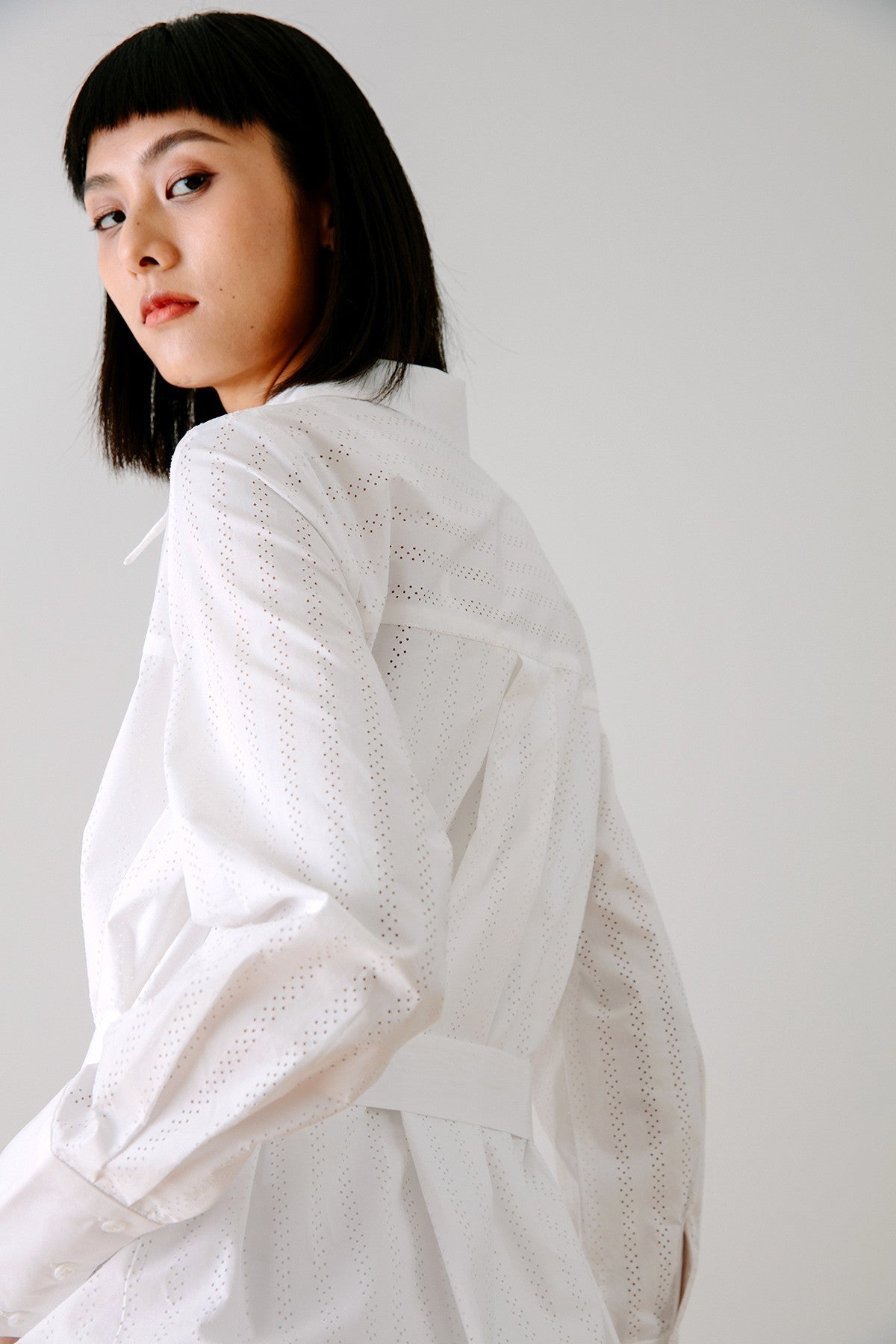 SKYE San Francisco SF California shop ethical sustainable modern chic minimalist luxury clothing women fashion Olivia Shirt Dress white 4