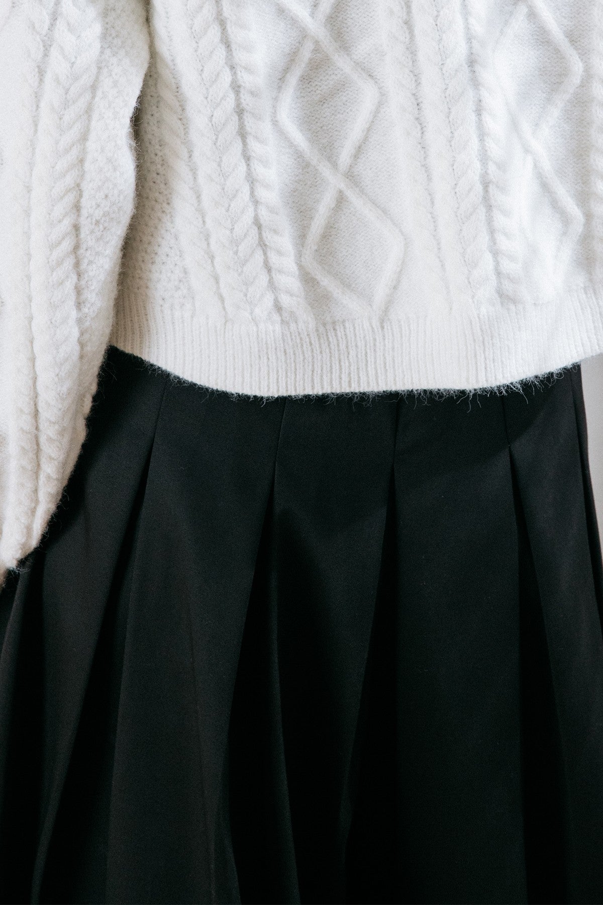 SKYE San Francisco SF California shop ethical sustainable modern chic minimalist luxury clothing women fashion Quintin Pleated Culottes black 3