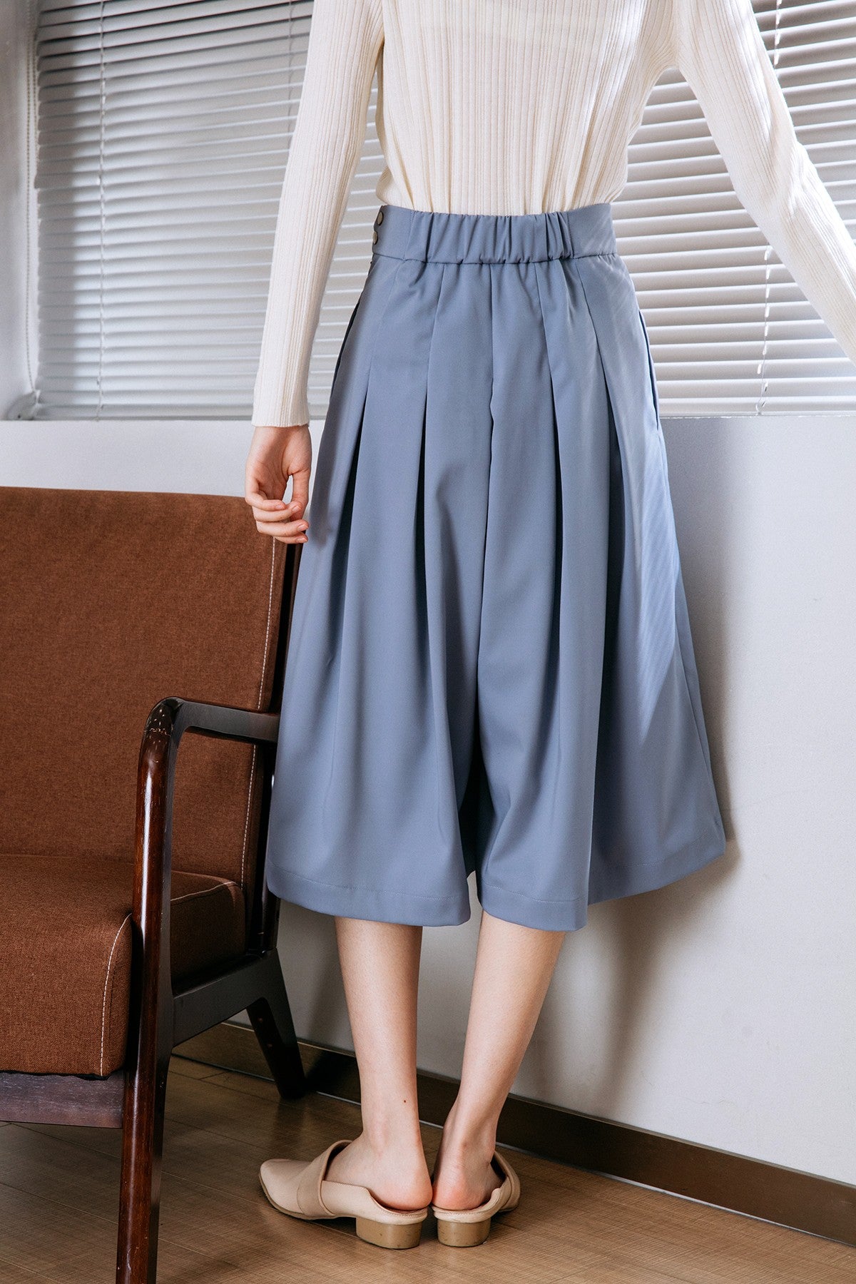 SKYE San Francisco SF California shop ethical sustainable modern chic minimalist luxury clothing women fashion Quintin Pleated Culottes light blue 3