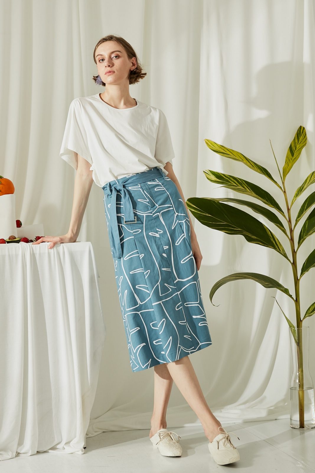 SKYE San Francisco SF ethical modern minimalist quality women clothing fashion Jolee Hand Drawn Print Midi Skirt blue