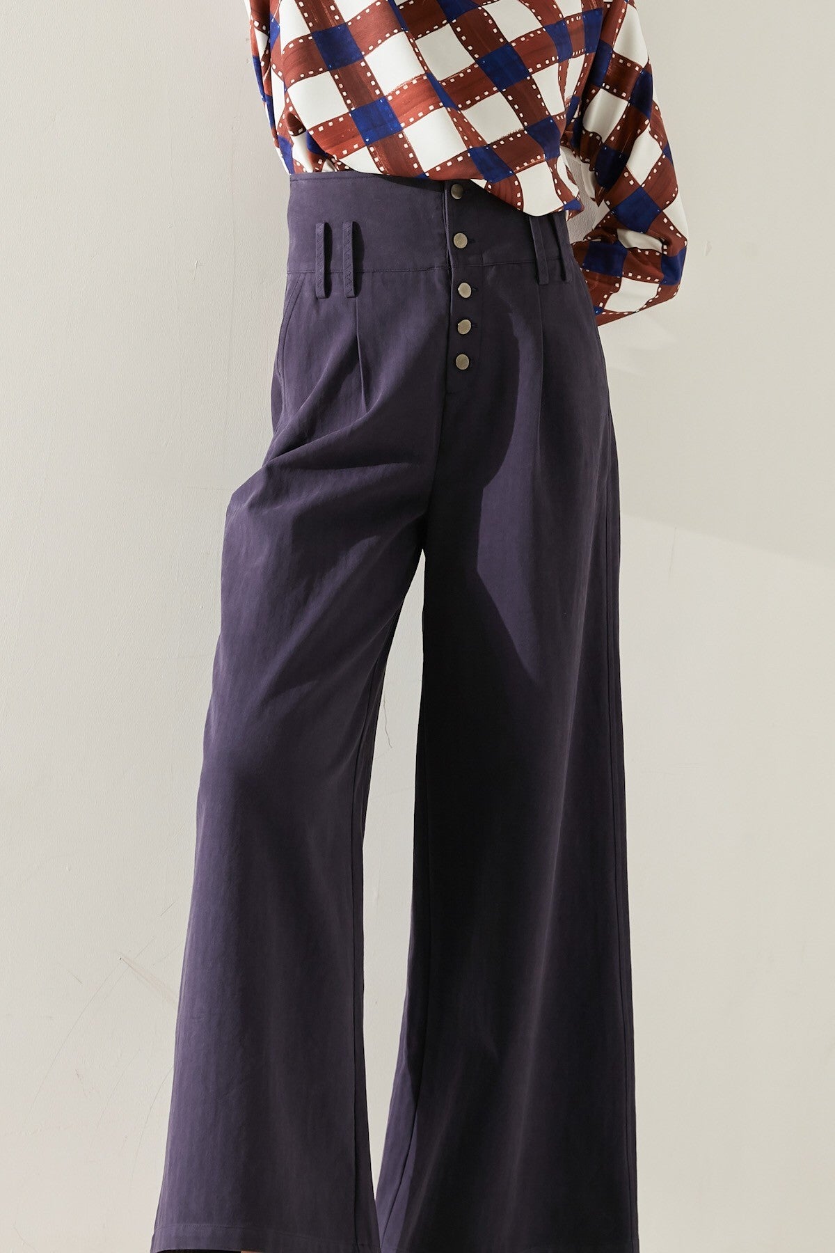 SKYE San Francisco SF shop ethical sustainable modern minimalist elegant quality women clothing fashion brand Nathalie Wide Leg Pants Navy