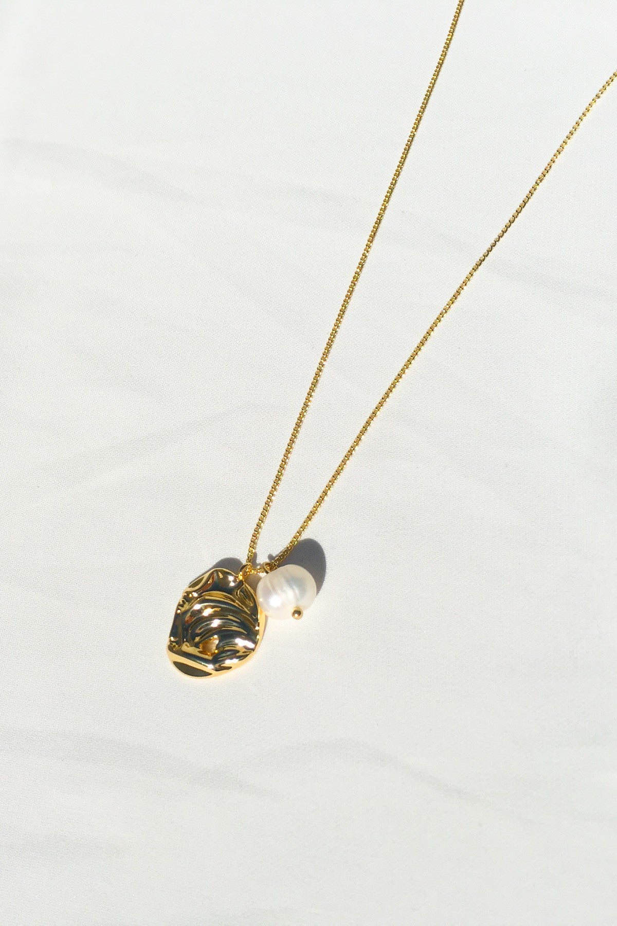 SKYE San Francisco SF shop ethical sustainable modern minimalist luxury women jewelry Spring 2020 Coquille 18K Gold Freshwater Pearl Necklace seashell 3