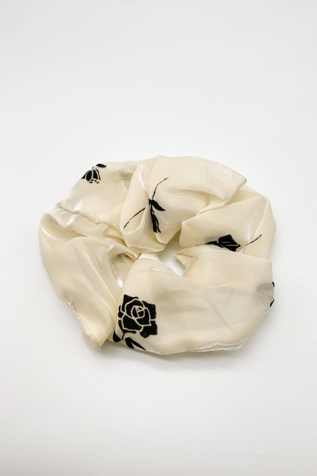 SKYE San Francisco Shop Chic Modern Elegant Classy Women Jewelry French Parisian Minimalist Camora Satin Scrunchie 3