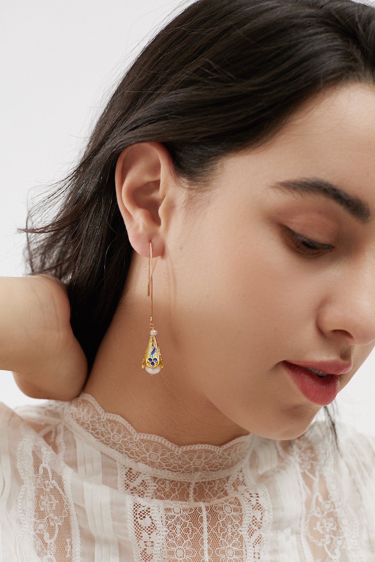 SKYE San Francisco Shop Chic Modern Elegant Classy Women Jewelry French Parisian Minimalist Dominique 18K Gold Enamel Pearl Earrings 2