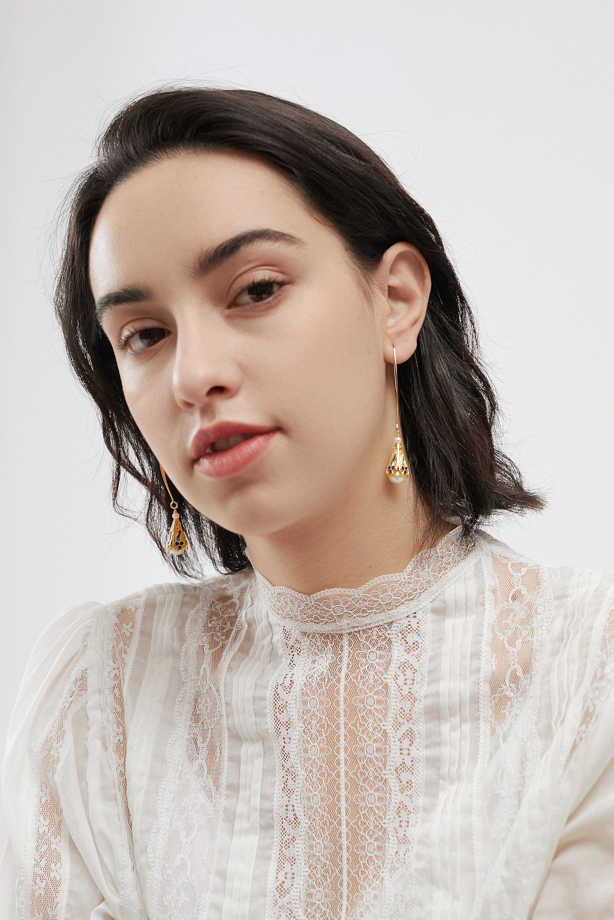 SKYE San Francisco Shop Chic Modern Elegant Classy Women Jewelry French Parisian Minimalist Dominique 18K Gold Enamel Pearl Earrings 3