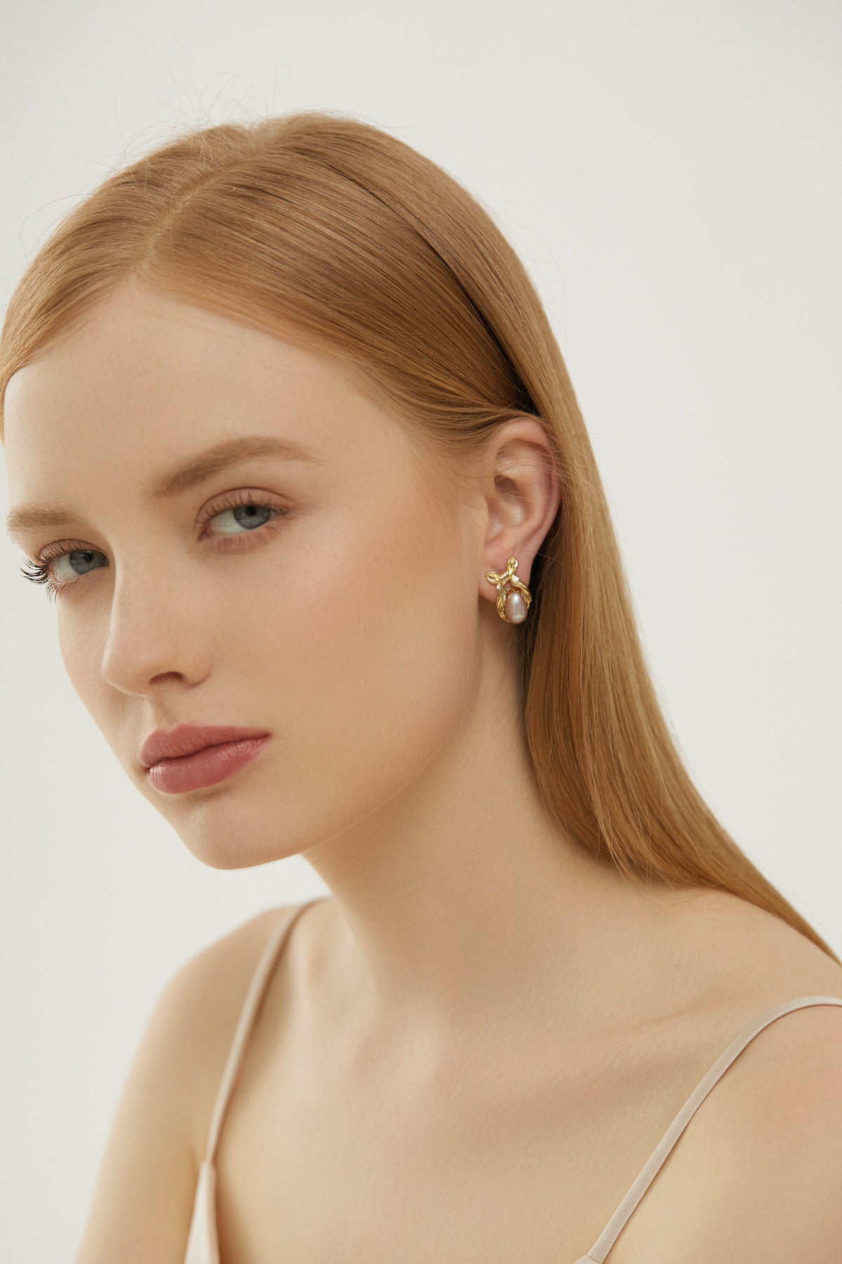 KOMi Natural stone Acrylic Beads Pearl Earrings Elegant Geometric