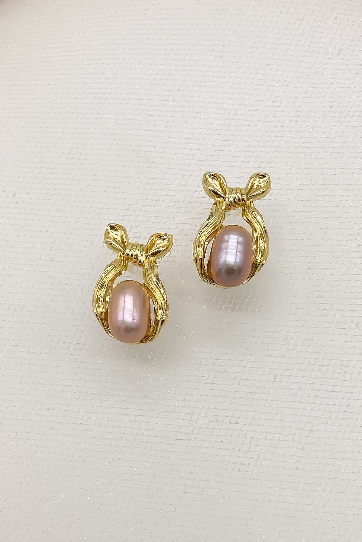 SKYE San Francisco Shop Chic Modern Elegant Classy Women Jewelry French Parisian Minimalist Sabine Freshwater Pearl Bow Earrings 6