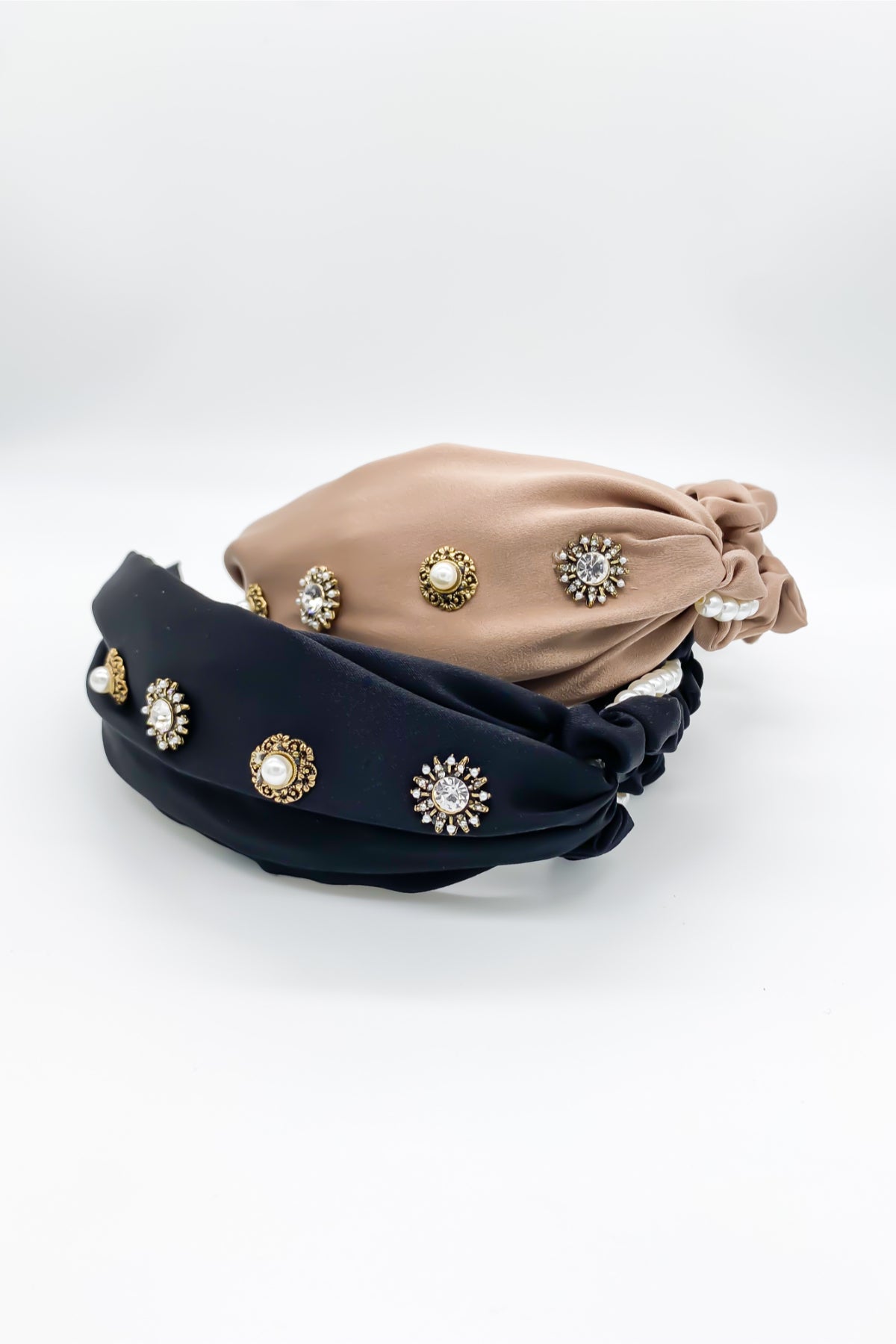 SKYE San Francisco Shop Chic Modern Elegant Classy Women Jewelry French Parisian Minimalist Zahra Satin Crystal Pearl Headband3