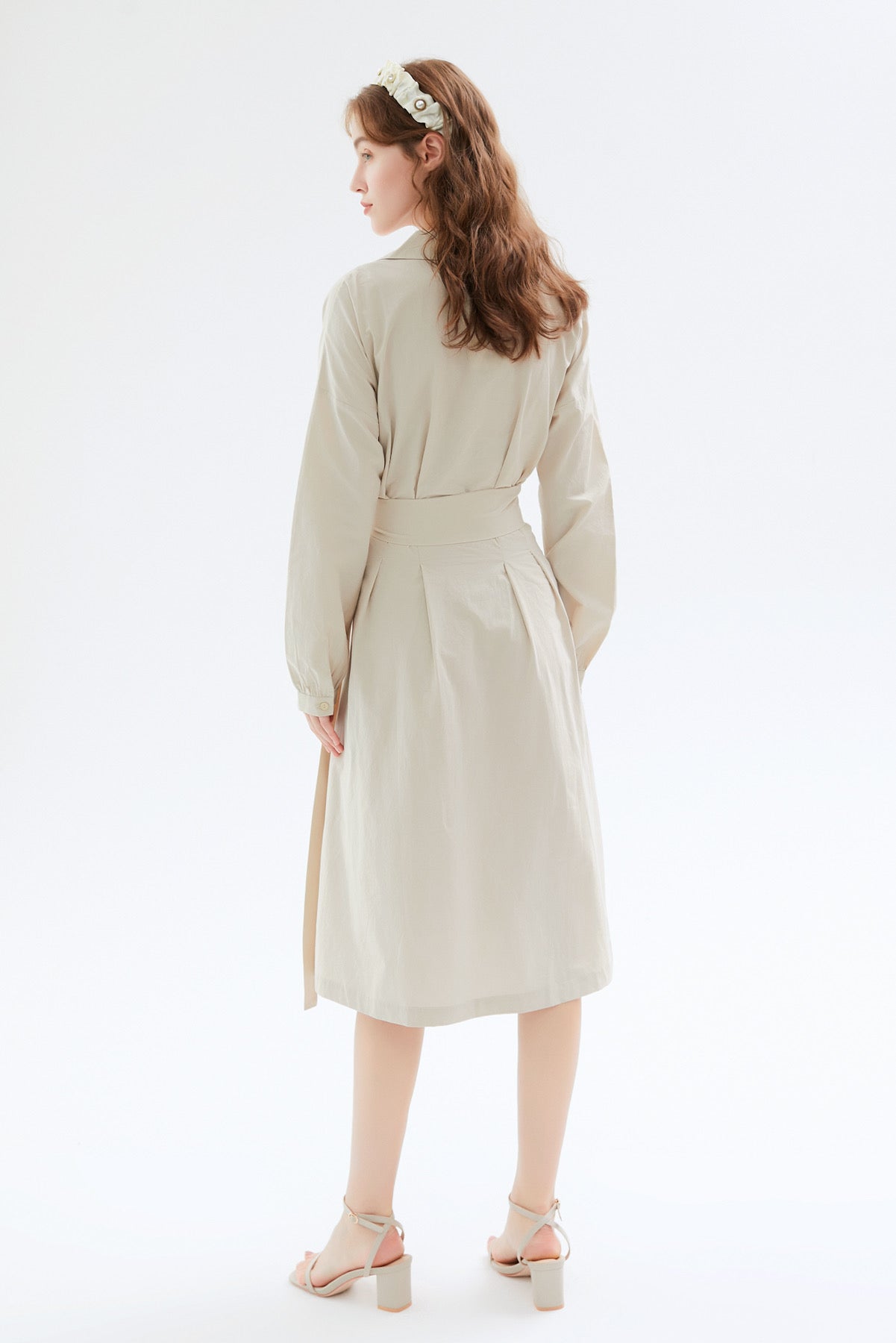 SKYE San Francisco Shop SF Chic Modern Elegant Classy Women Clothing French Parisian Minimalist Fashion Style Evalina Tie Belt Midi Dress 4