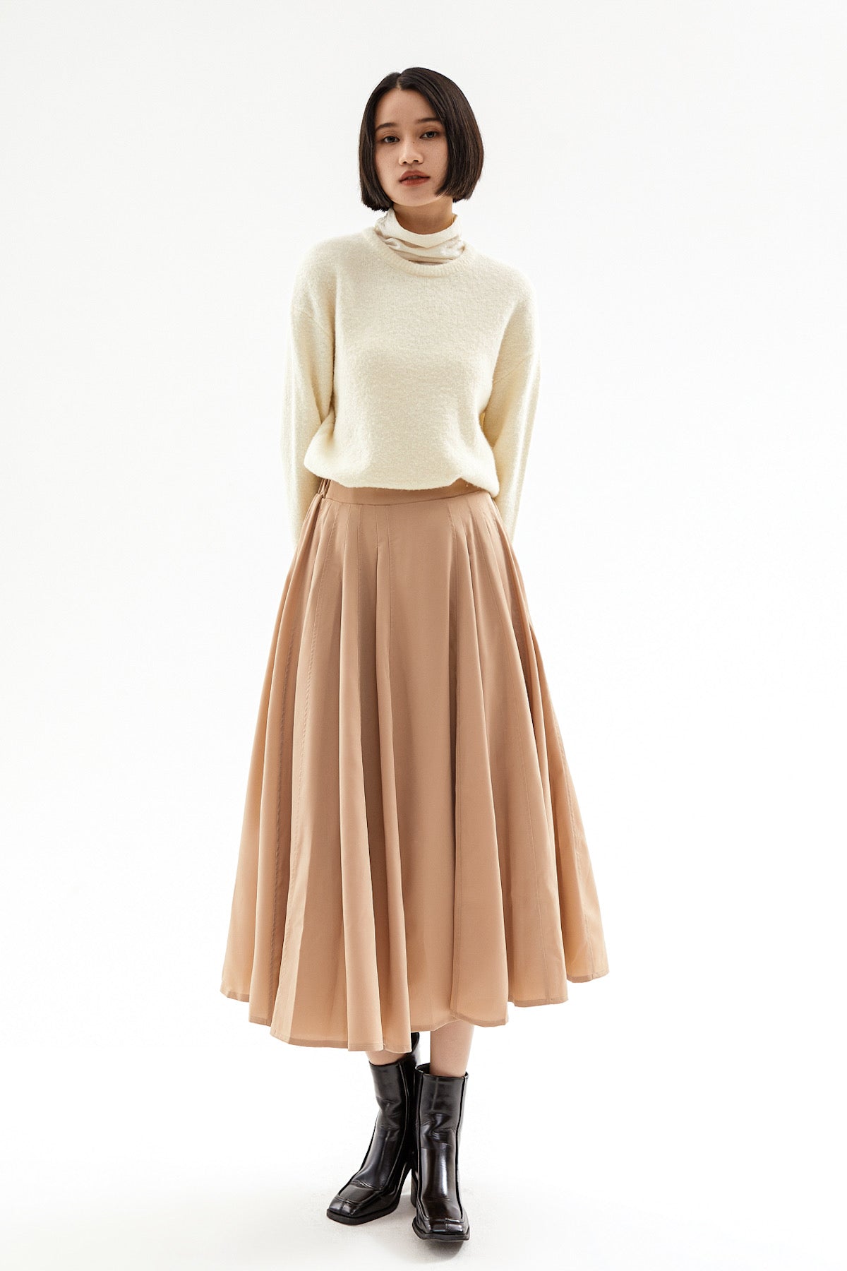 SKYE San Francisco Shop SF Chic Modern Elegant Classy Women Clothing French Parisian Minimalist Fashion Style Janine Midi Skirt beige 4 8
