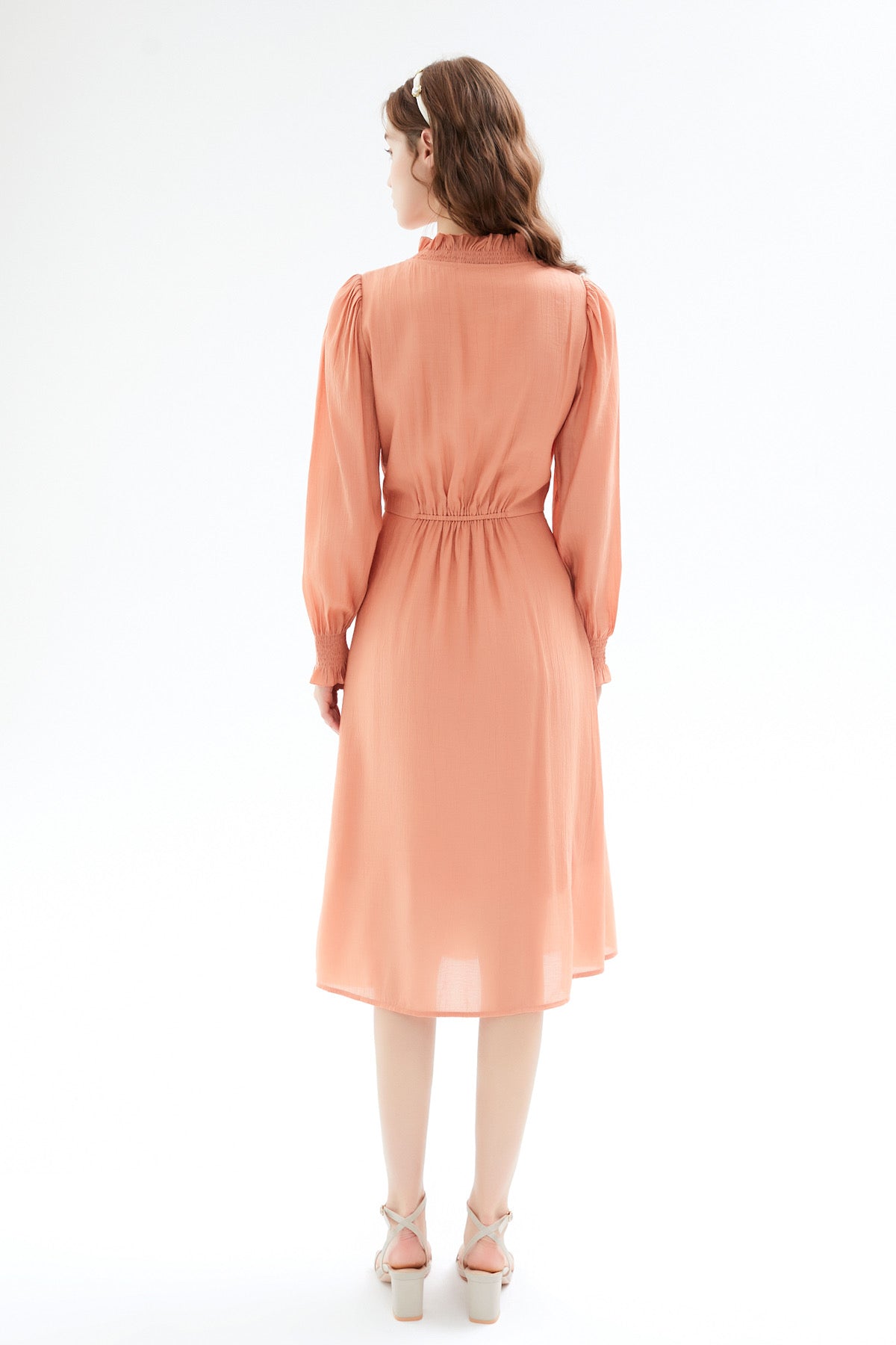 SKYE San Francisco Shop SF Chic Modern Elegant Classy Women Clothing French Parisian Minimalist Fashion Style Maisie Puff Sleeve Dress 2
