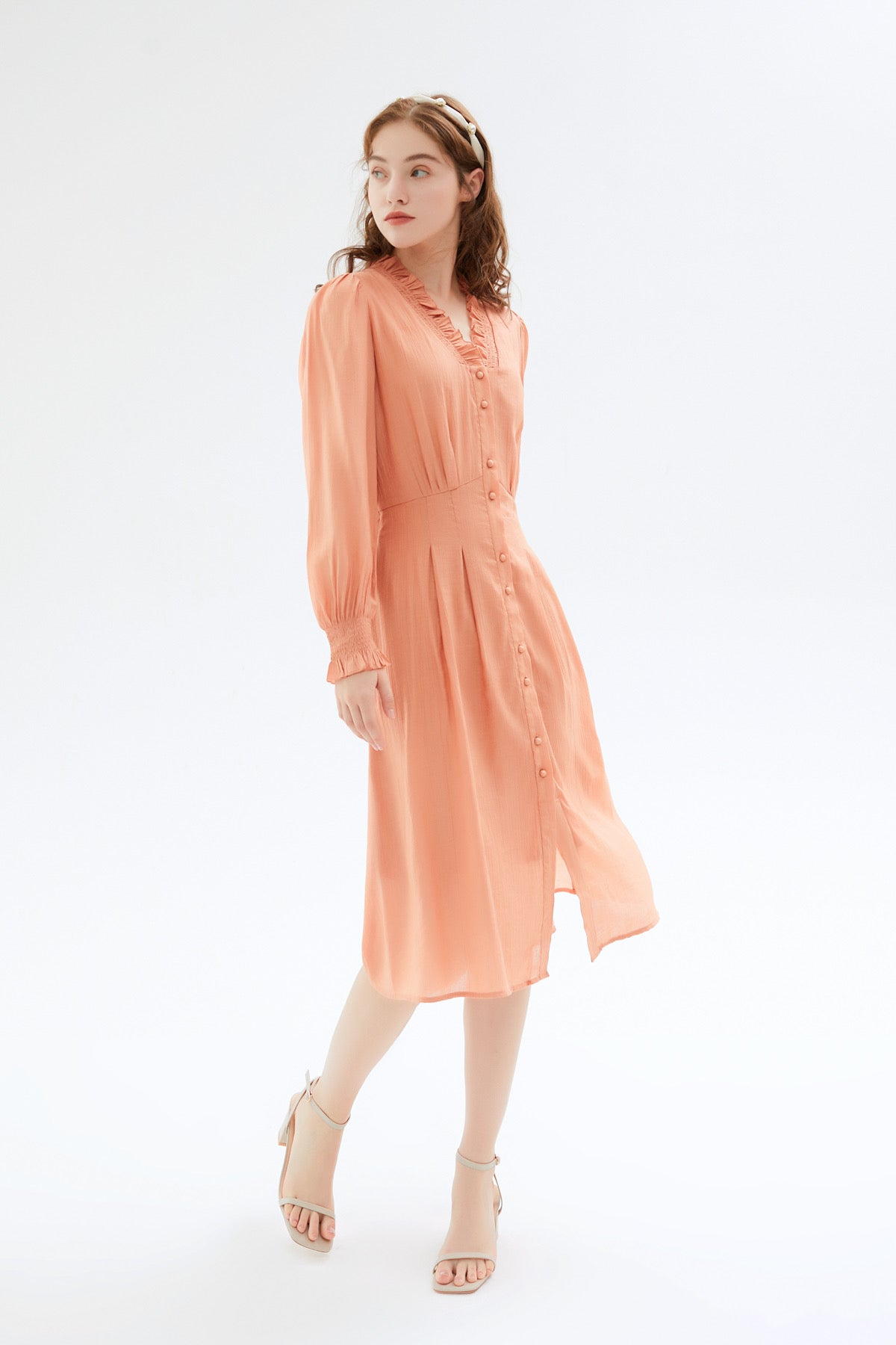 SKYE San Francisco Shop SF Chic Modern Elegant Classy Women Clothing French Parisian Minimalist Fashion Style Maisie Puff Sleeve Dress 4