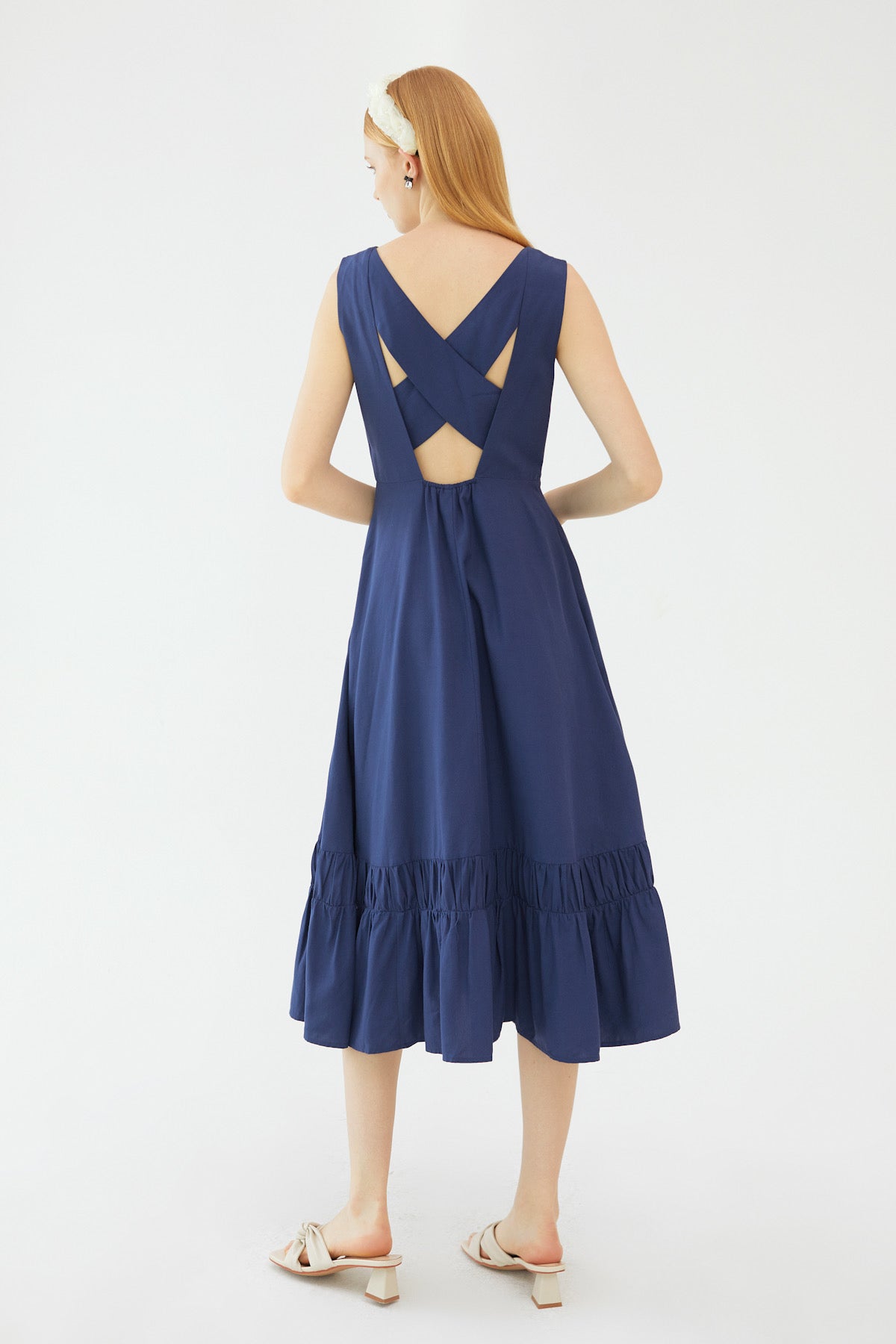 SKYE San Francisco Shop SF Chic Modern Elegant Classy Women Clothing French Parisian Minimalist Fashion Style Naomi Cutout Back Dress 6