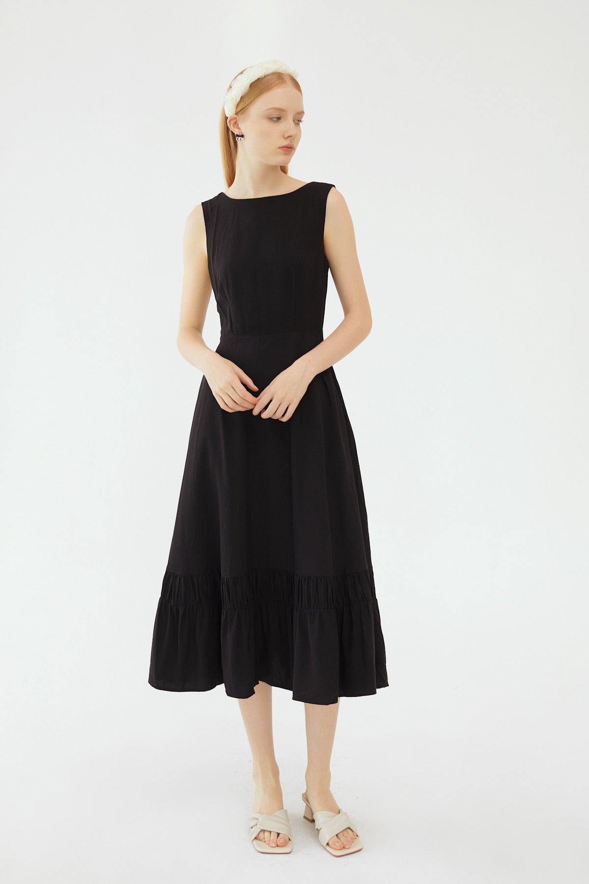 SKYE San Francisco Shop SF Chic Modern Elegant Classy Women Clothing French Parisian Minimalist Fashion Style Naomi Cutout Back Dress Black 4