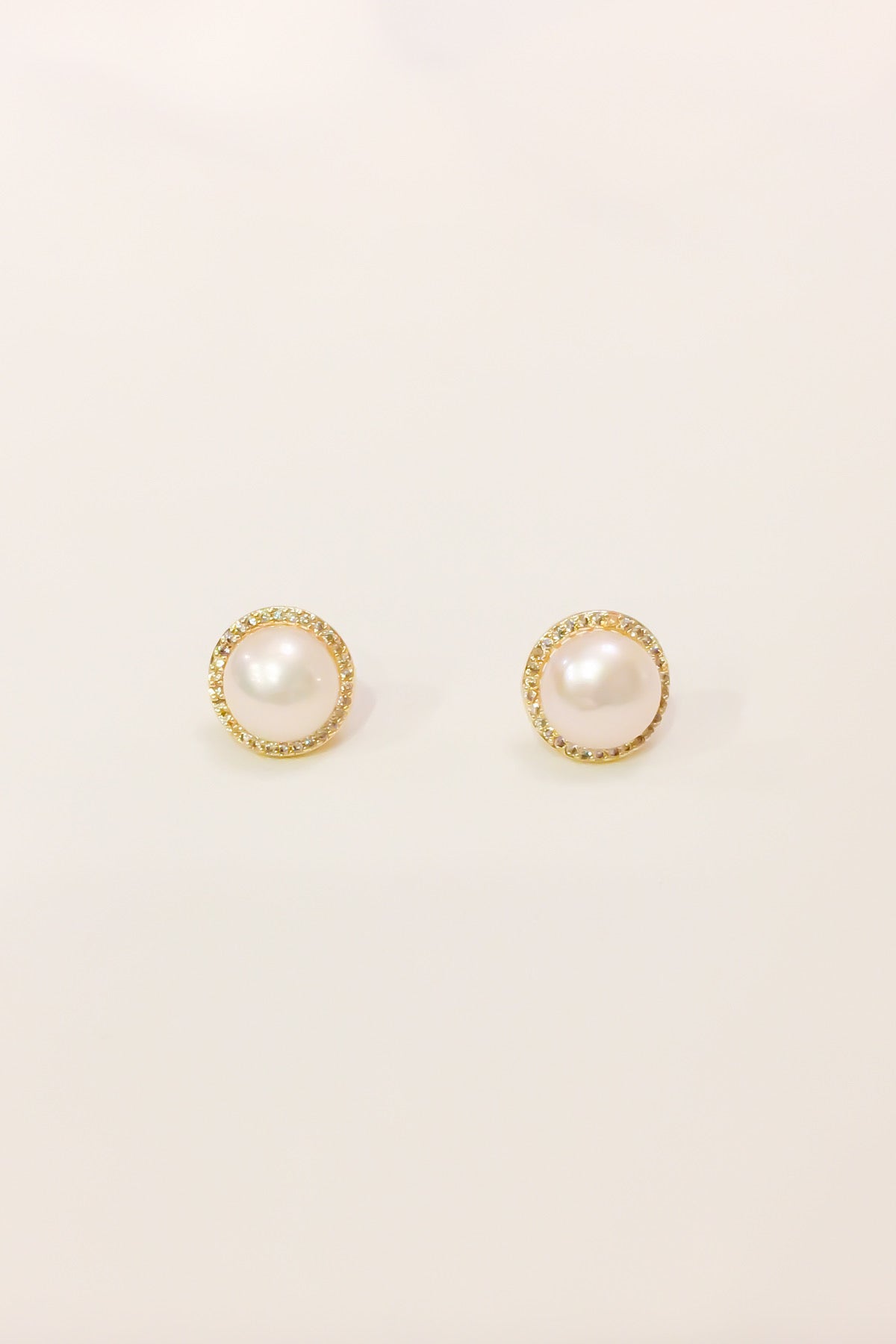 SKYE San Francisco Shop SF Chic Modern Elegant Classy Women Jewelry French Parisian Minimalist Arlette 18K Gold Freshwater Pearl Earrings 2