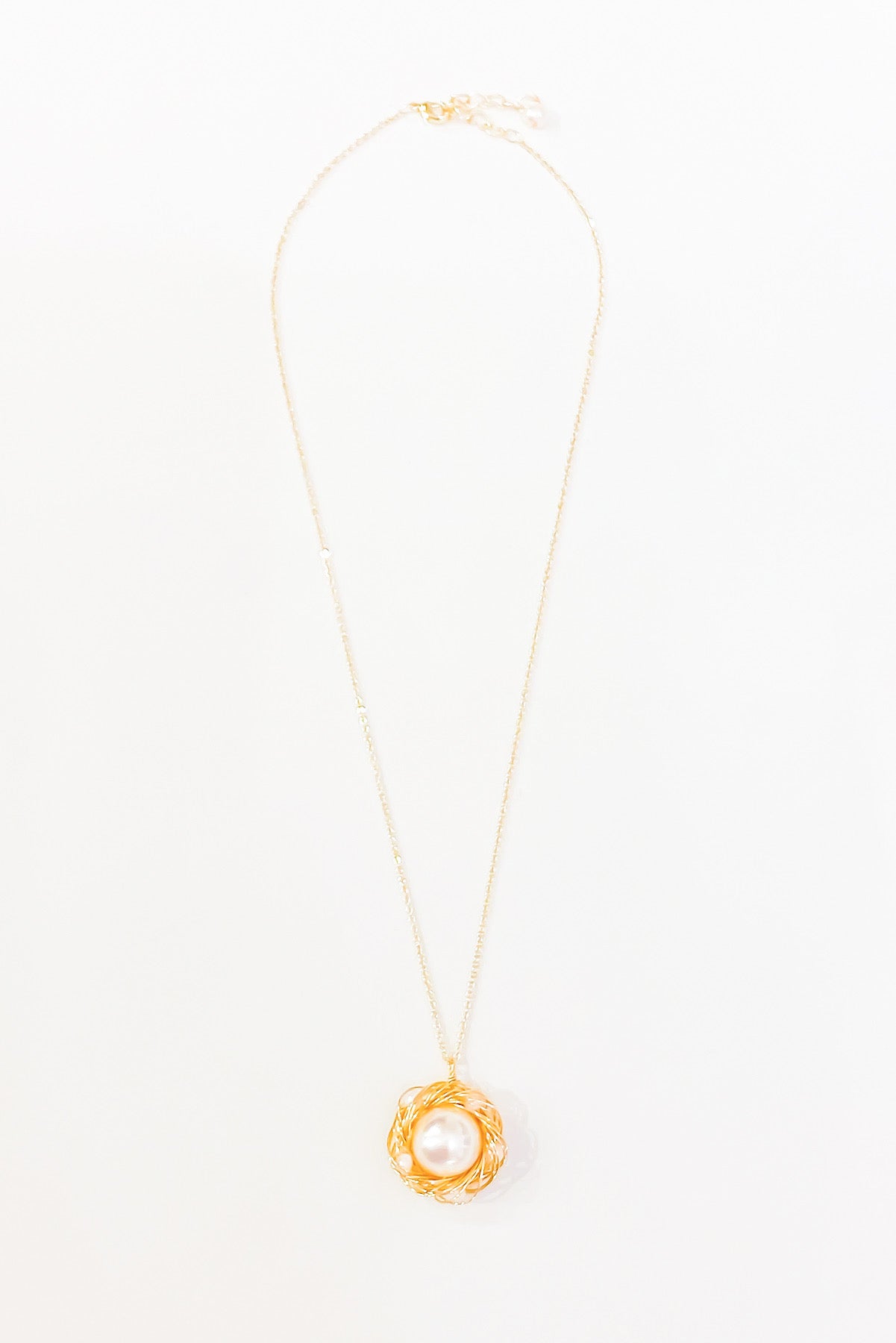 SKYE San Francisco Shop SF Chic Modern Elegant Classy Women Jewelry French Parisian Minimalist Ezra 18K Gold Freshwater Pearl Necklace 7