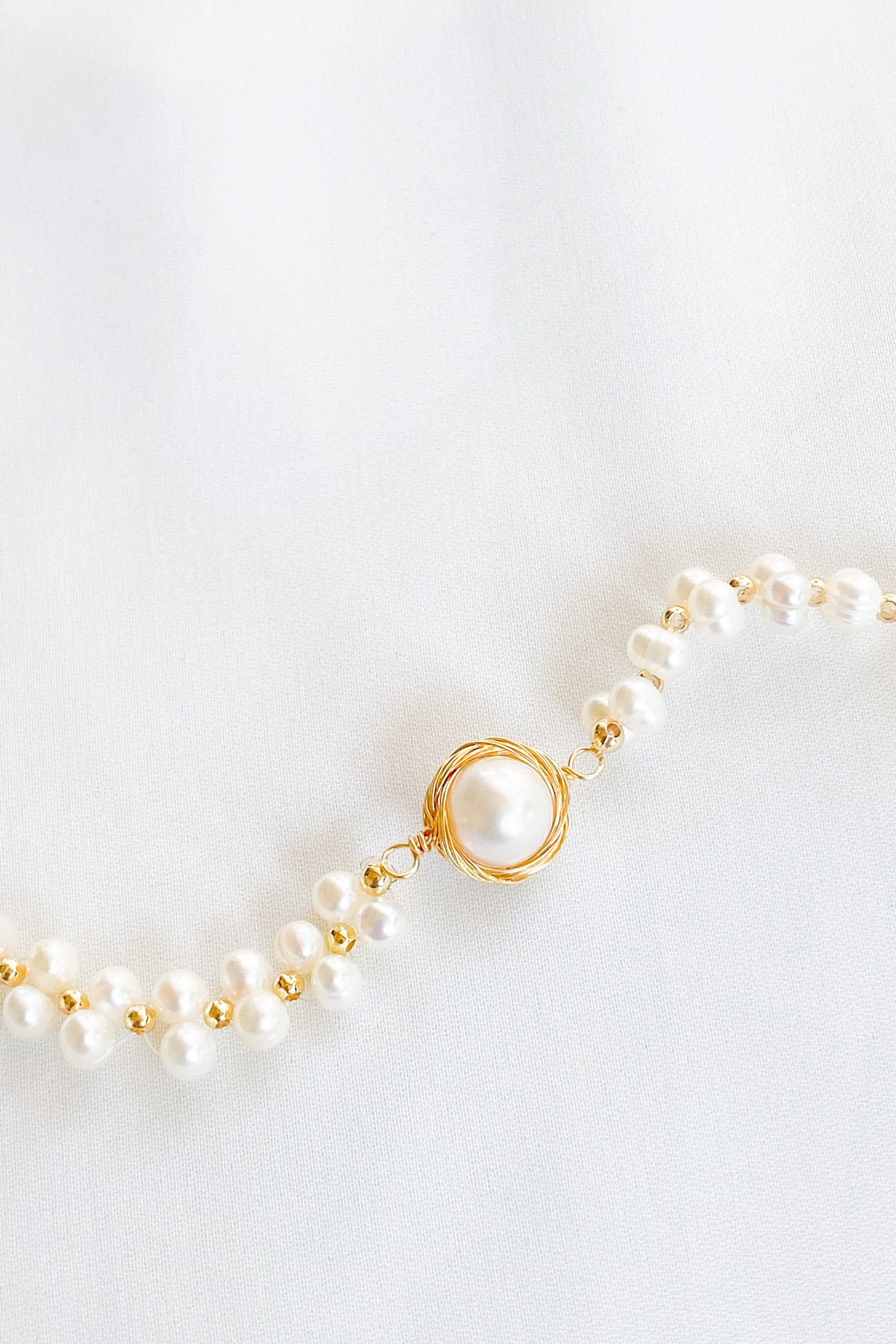SKYE San Francisco Shop SF Chic Modern Elegant Classy Women Jewelry French Parisian Minimalist Therese 18K Gold Freshwater Pearl Bracelet