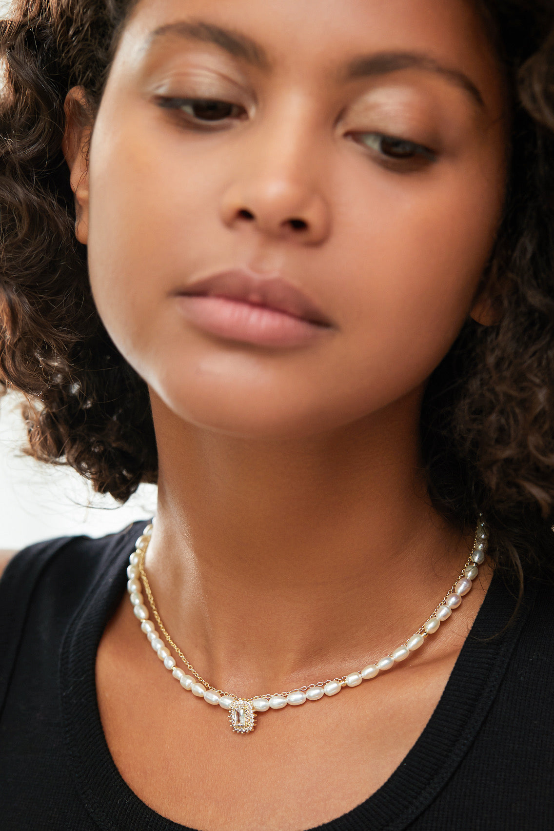 Jolie Freshwater Pearl Crystal Pendant Necklace – SKYE