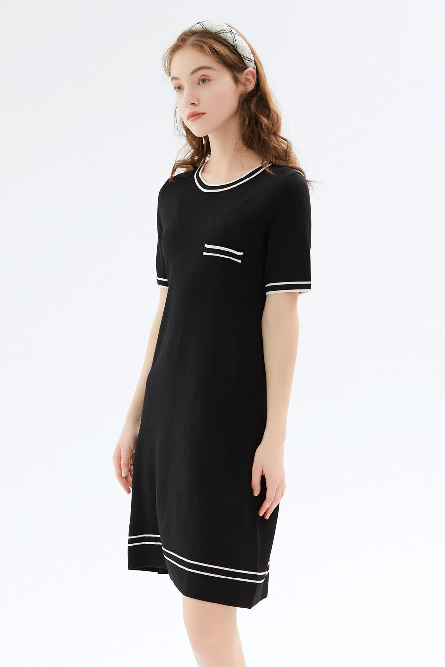 SKYE Shop Chic Modern Elegant Timeless Women Clothing French Parisian Minimalist Fashion Nicky Sweater Dress Black 2